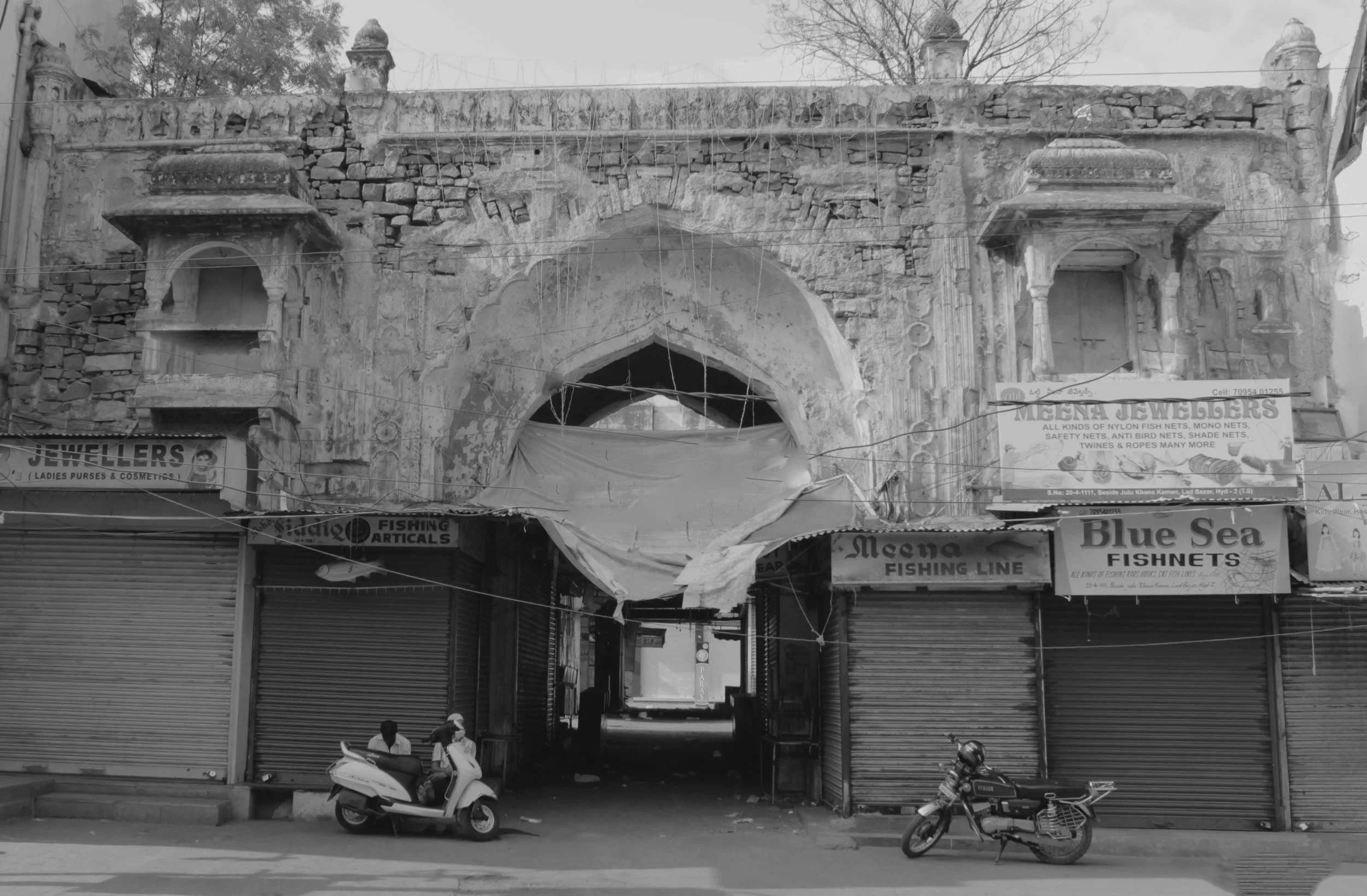 One of the gates to enter Chowmallah Palace (Will share another blog for it) near to Charminar .. is now filled with shops ...