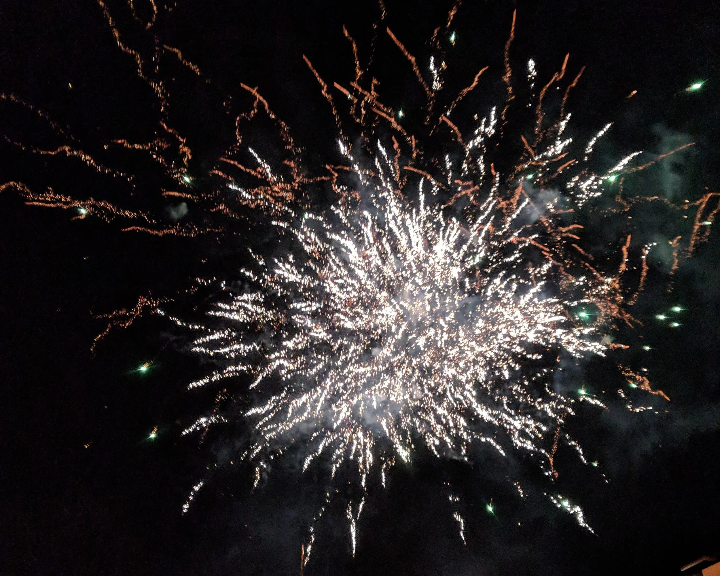 fyrverkeri 2018-2.jpg