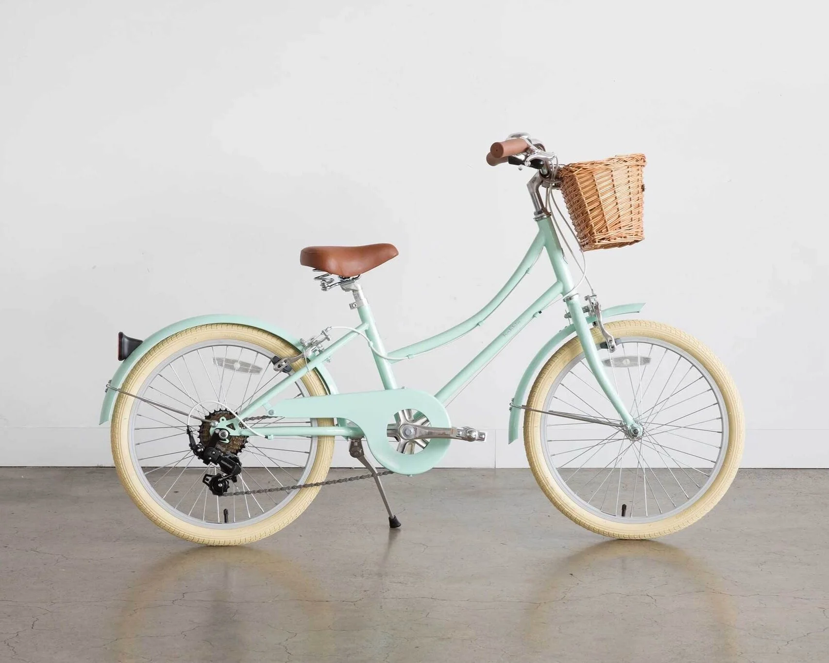 Back to School & Nursery 2020 — Editor's Beauty