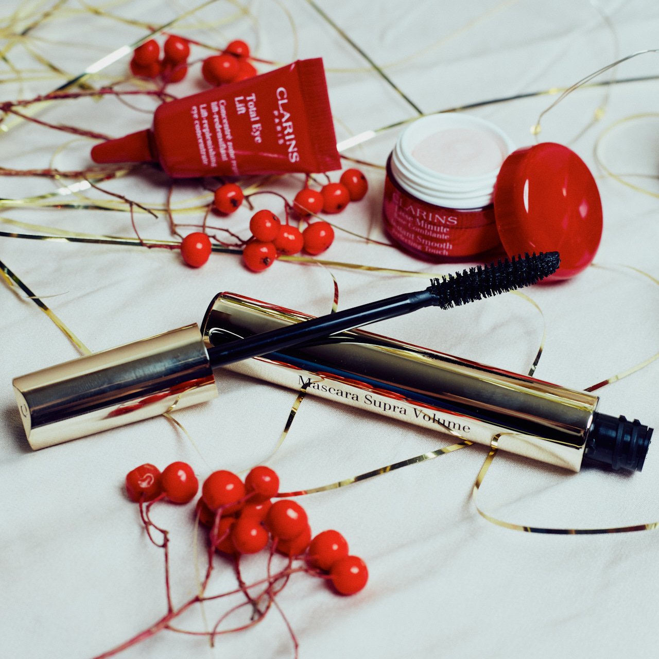  CLARINS  Supra Volume Mascara Set  £23   