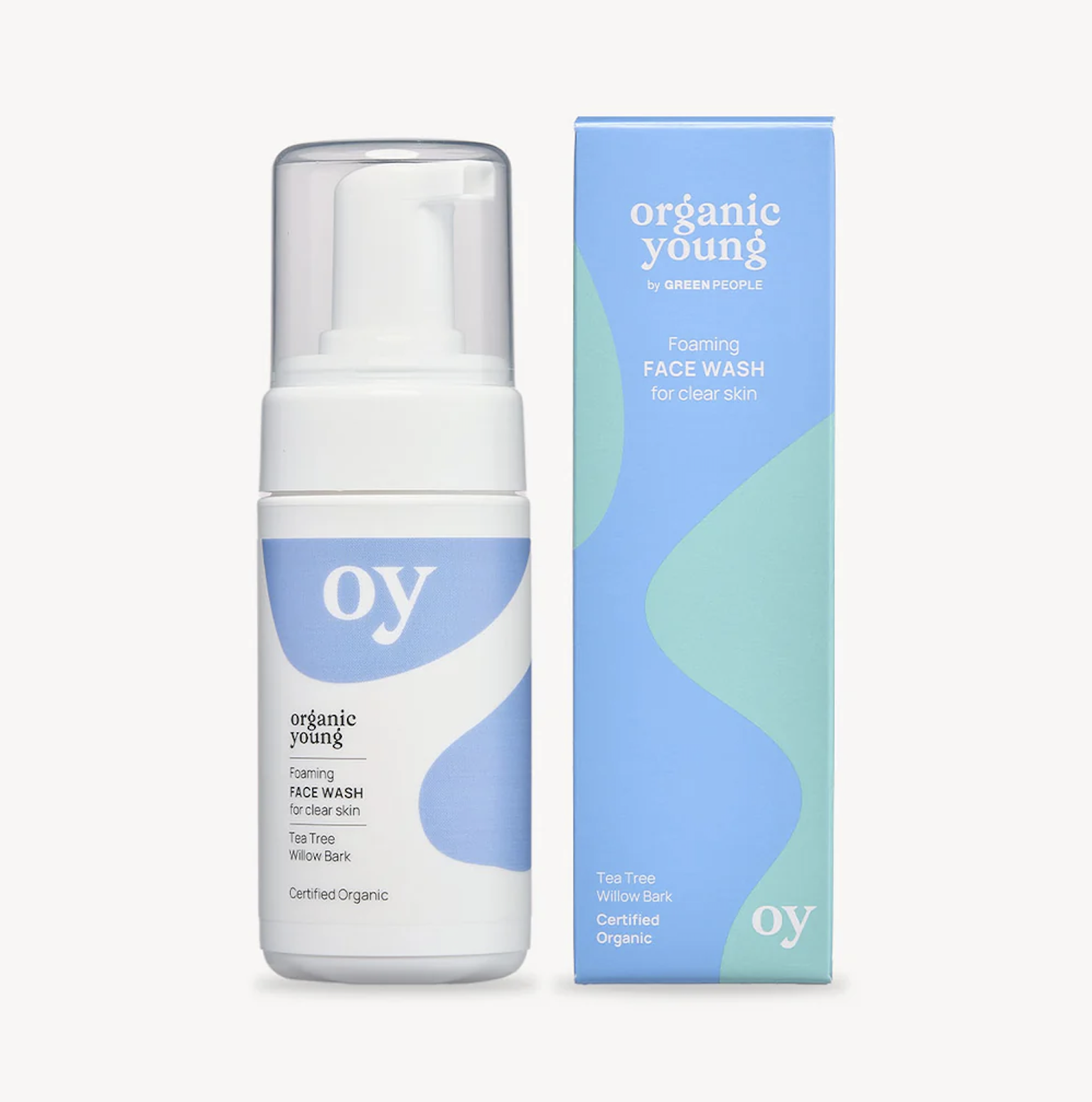   Green People OY! Foaming Clear Skin Face Wash (£17  )– A gentle foaming cleanser that lifts away impurities without stripping the skin, ideal for tweens navigating early breakouts. 