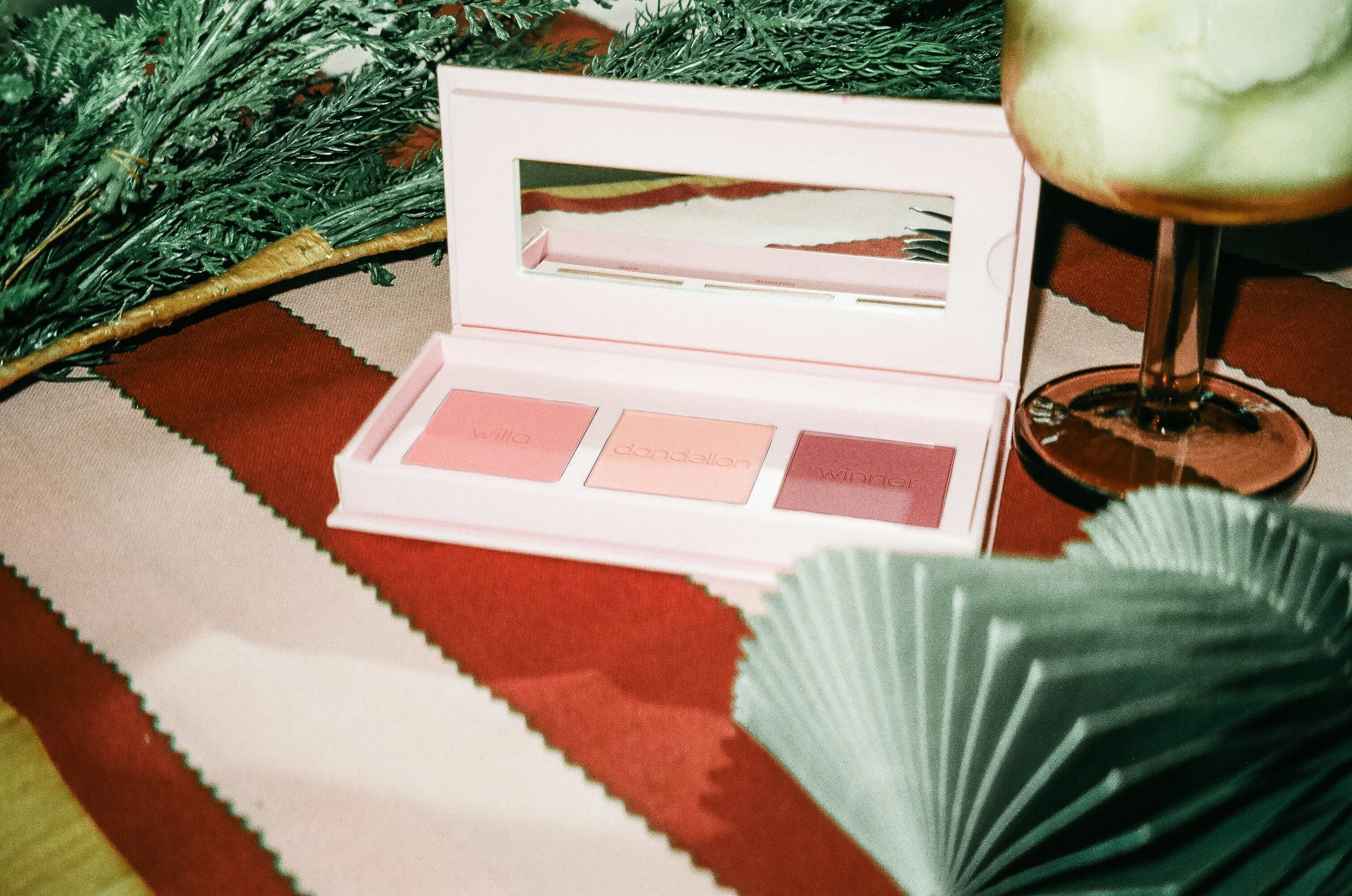  benefit Cheek Score Blush Limited Edition Palette £29   