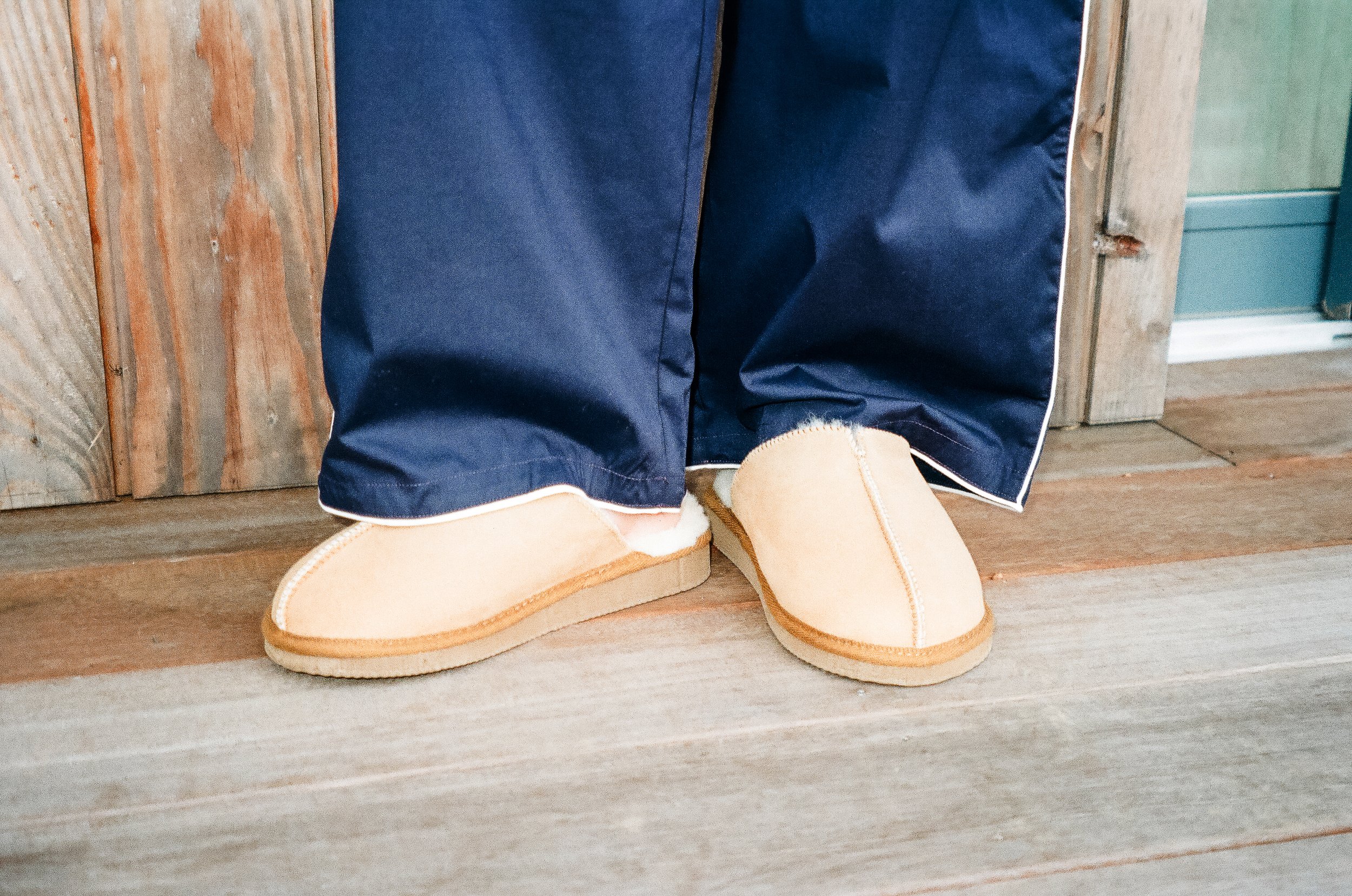  HEATONS Sheepskin Slippers  