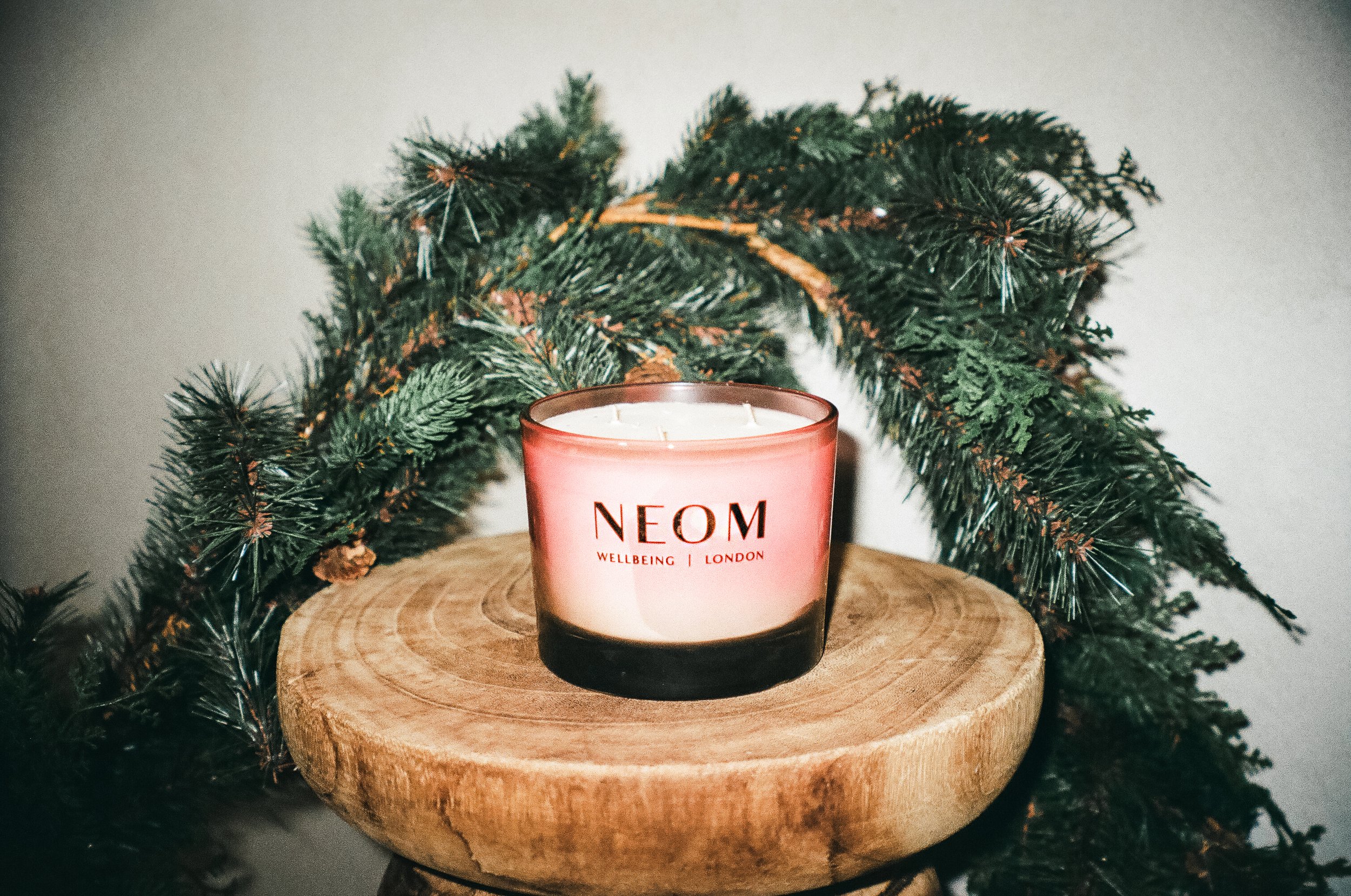  NEOM Christmas Wish Scented Candle (3 Wick) 