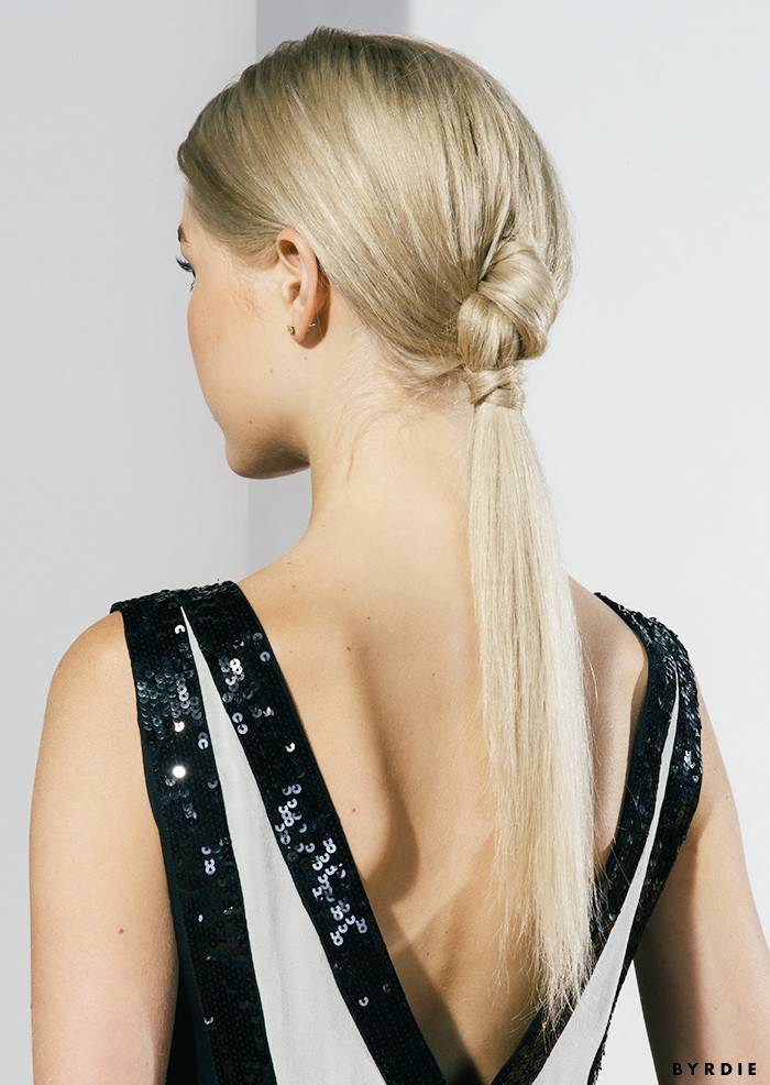tutorial-how-to-do-a-knotted-ponytail-1890130-1472771856.750x0c.jpg