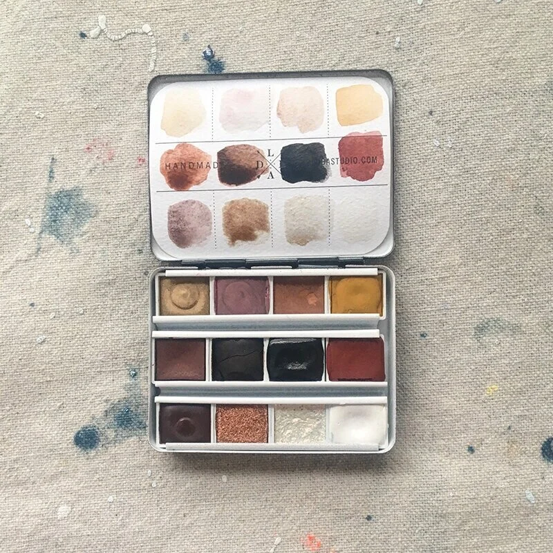 nudes+palette+1sq.jpg