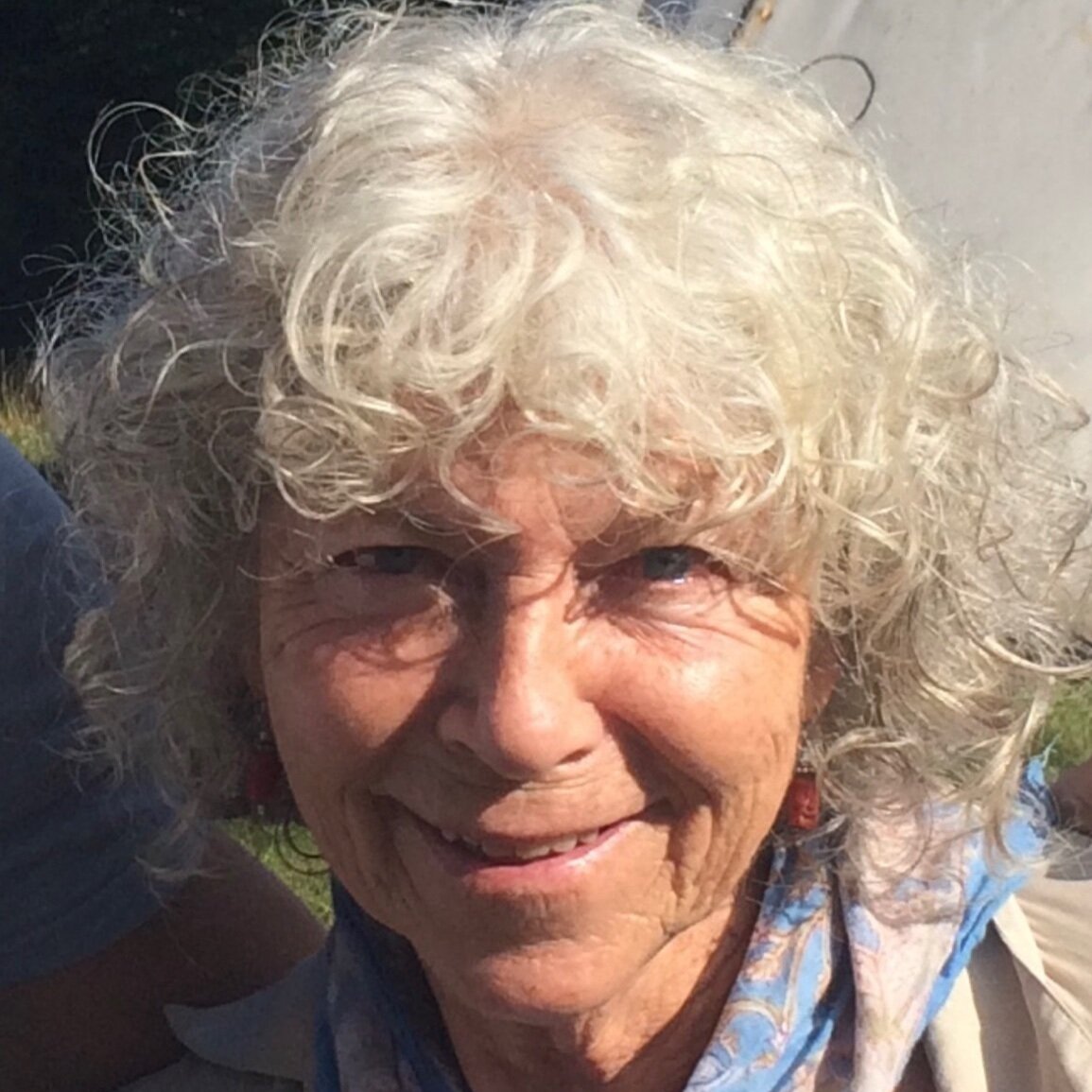 B44903A9-F01B-4E1F-8B0A-8E6307013219