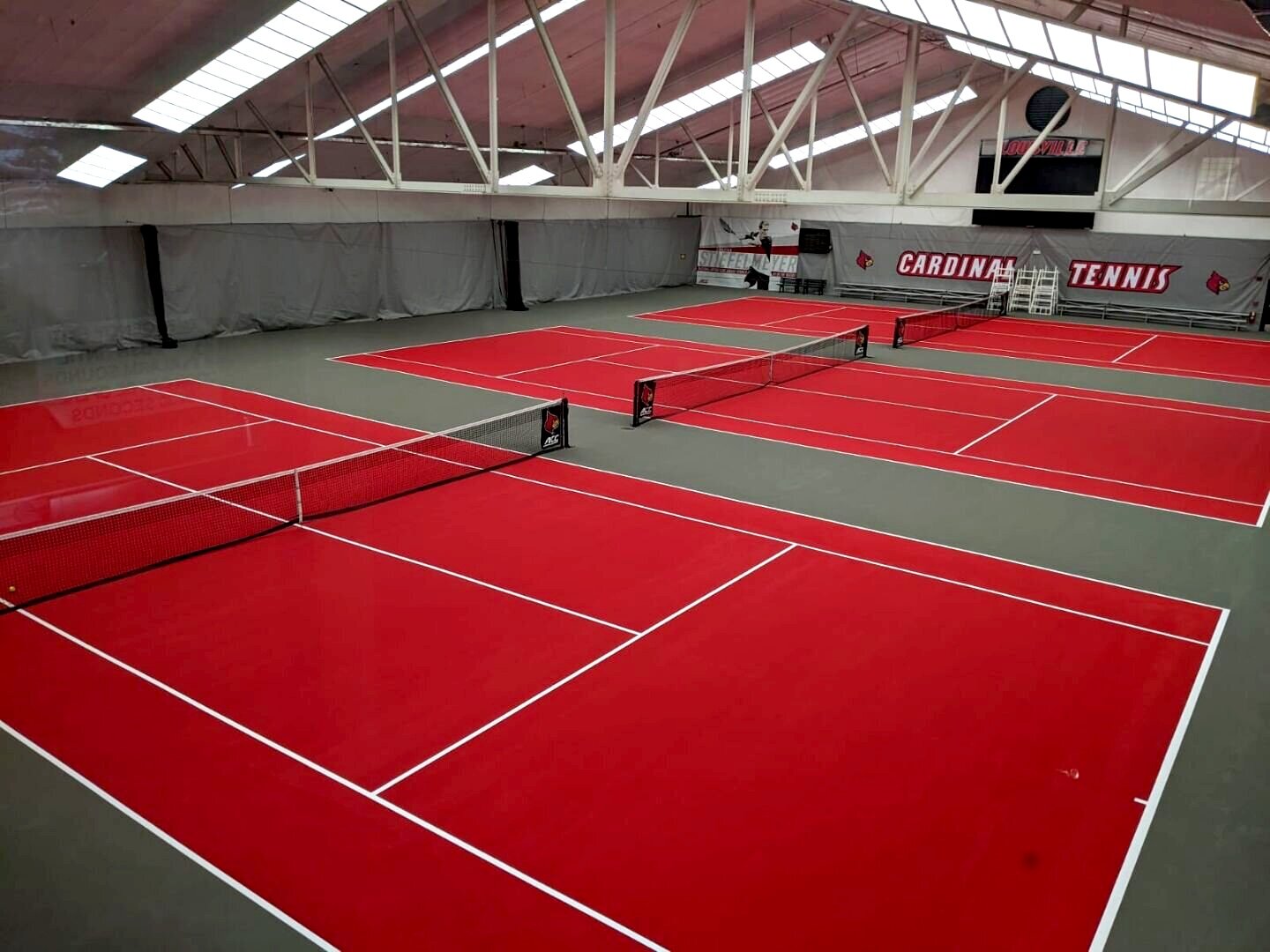 Bright+Red+and+Gray+Tennis+Courts.jpg