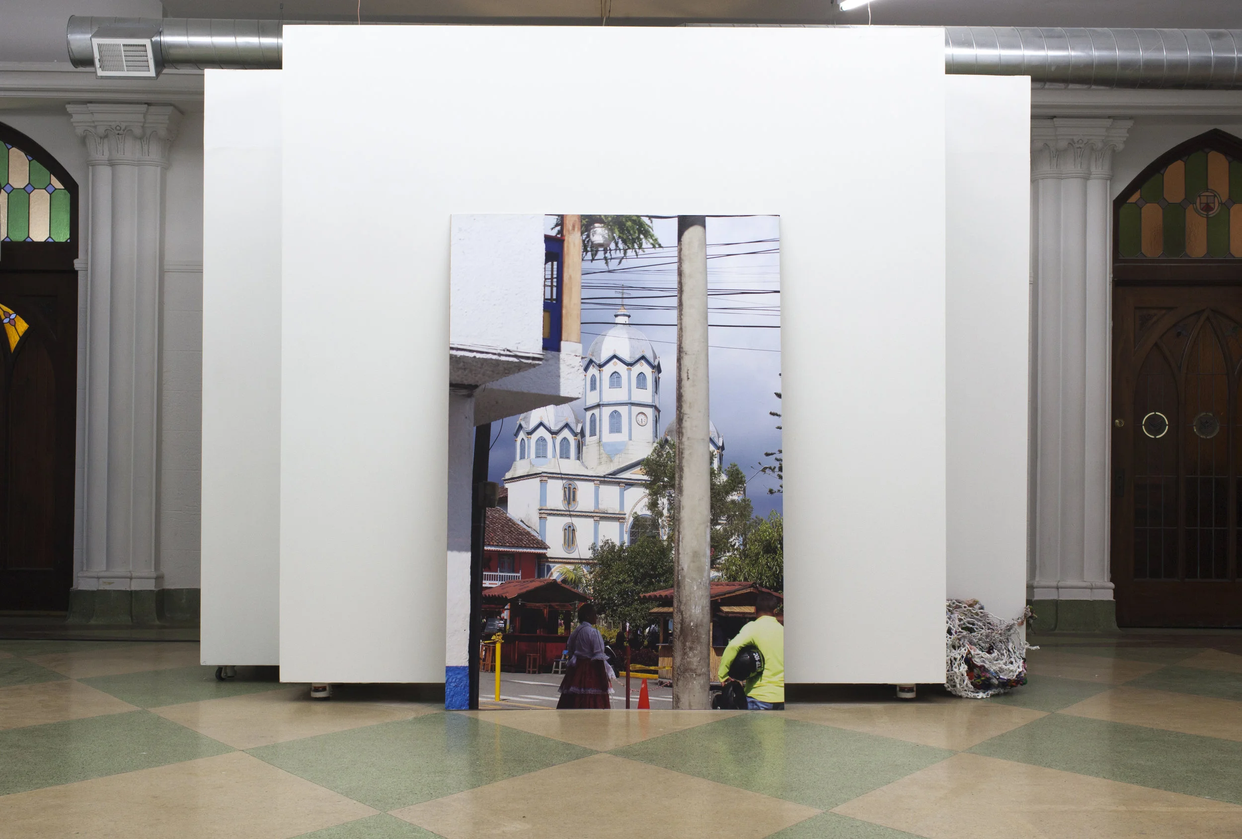 2018_StructuresManifest_Installation_01.jpg