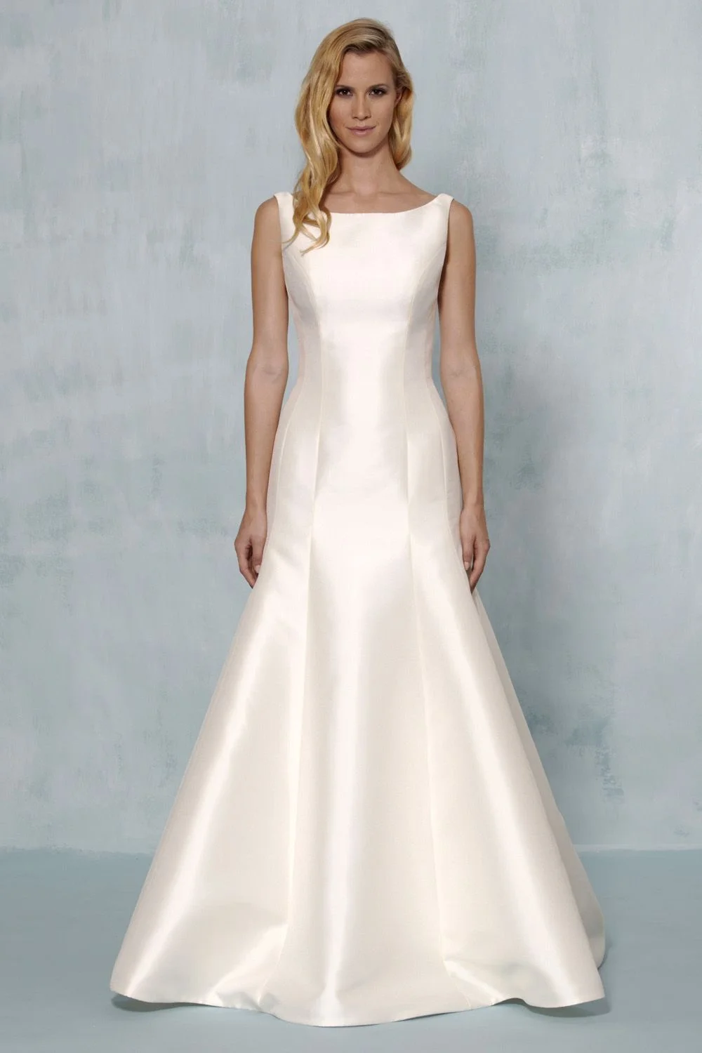 augusta_jones_una_front_gown_collective_atlanta.jpg