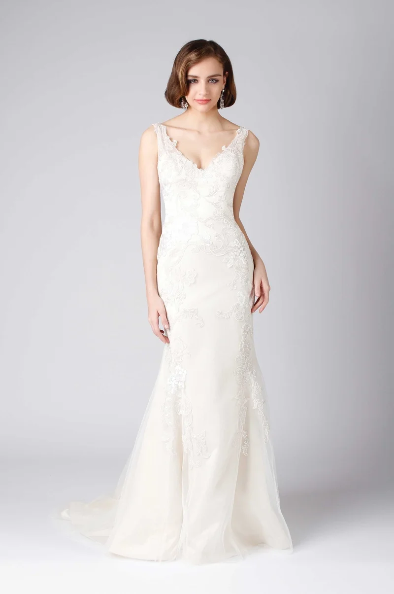 Modern_Trousseau_St.Claire_front_gown_collective_atlanta.jpg