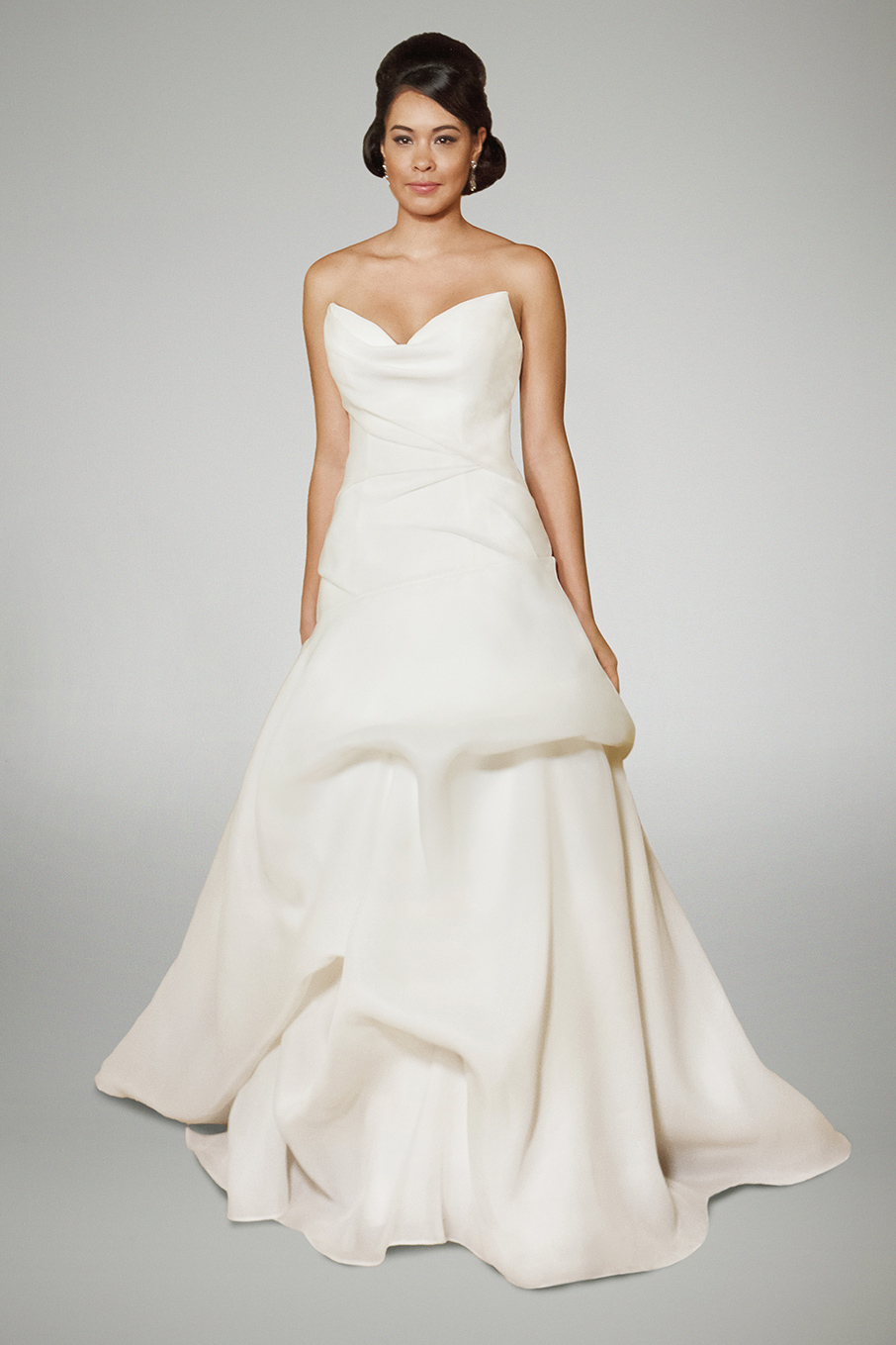 Matthew_christopher_felicity_front_gown_collective_atlanta.jpg