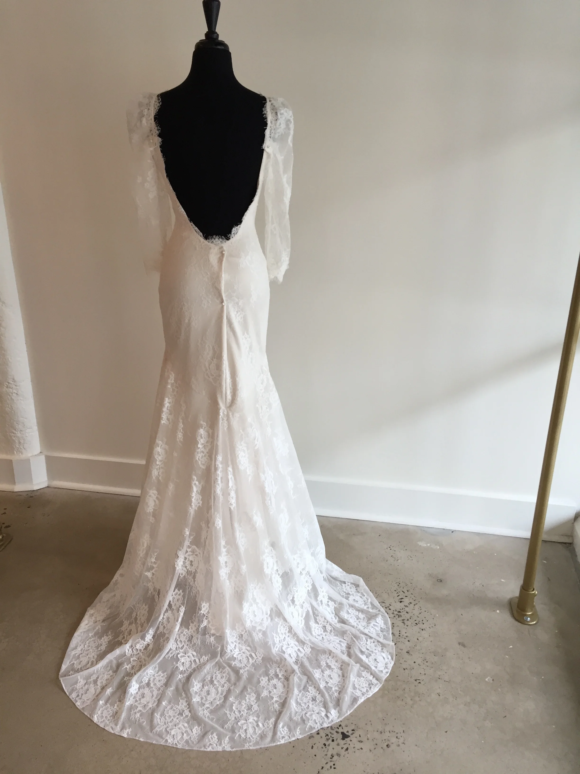 Claire_Pettibone_Maybelle_Back_Gown_Collective_Atlanta.jpg