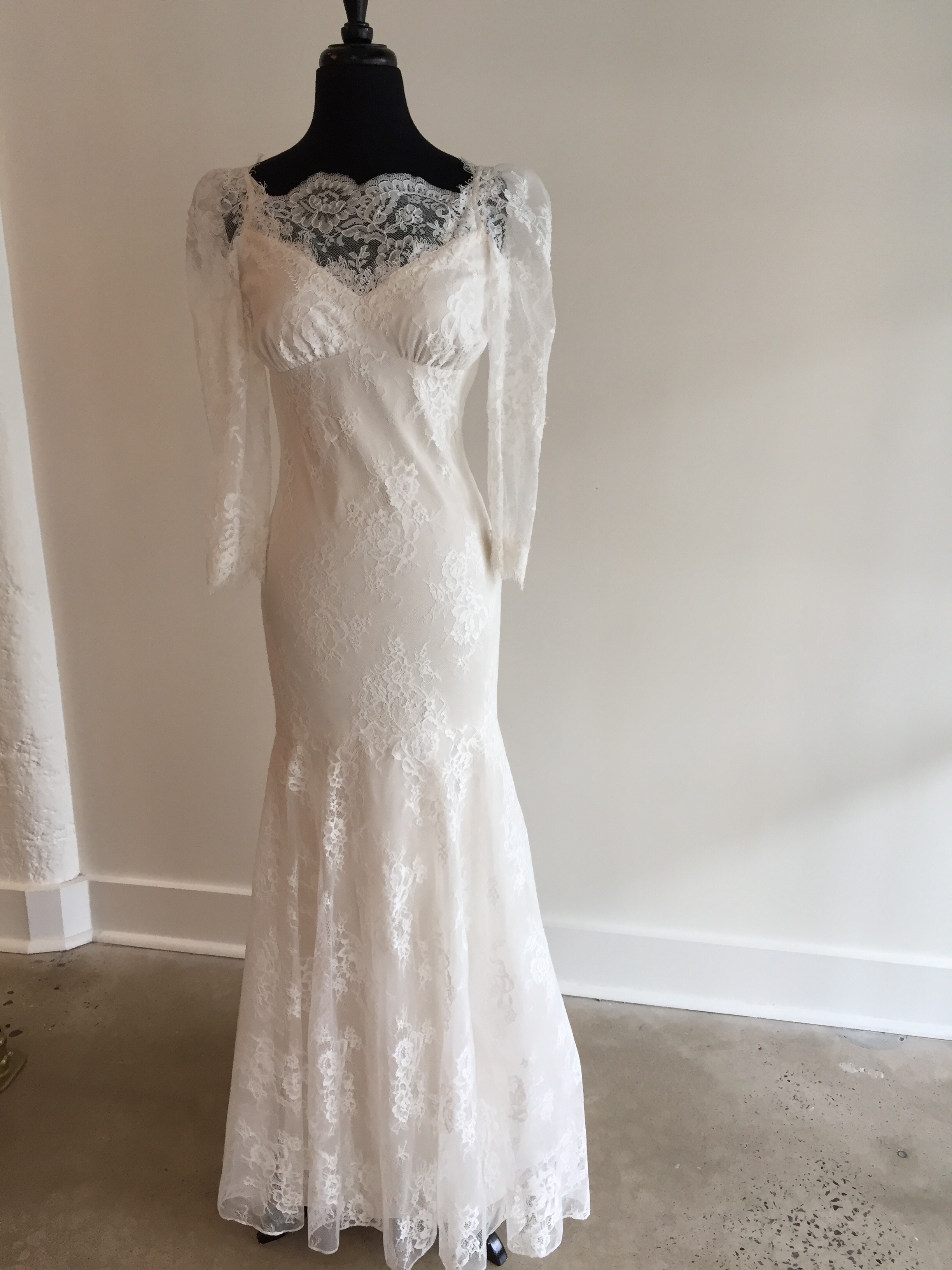 Claire_Pettibone_Maybelle_Front_Gown_Collective.jpg