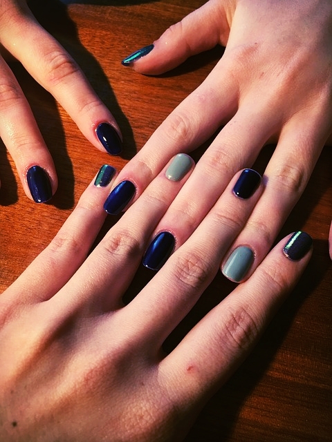 nails-1373673_640.jpg