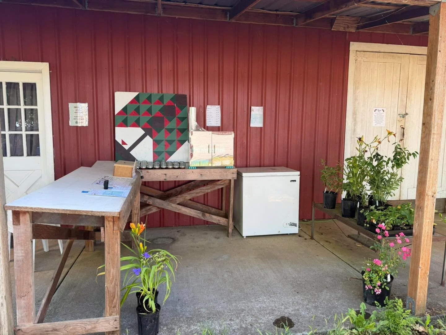 Farmstand crawl starts today! Stands in the Scio area are open today and tomorrow for self-serve from 8am-8pm. Grab a passport at any stand and make your way to at least 9 stands to turn in your passport for a chance to win a gift card at the last st