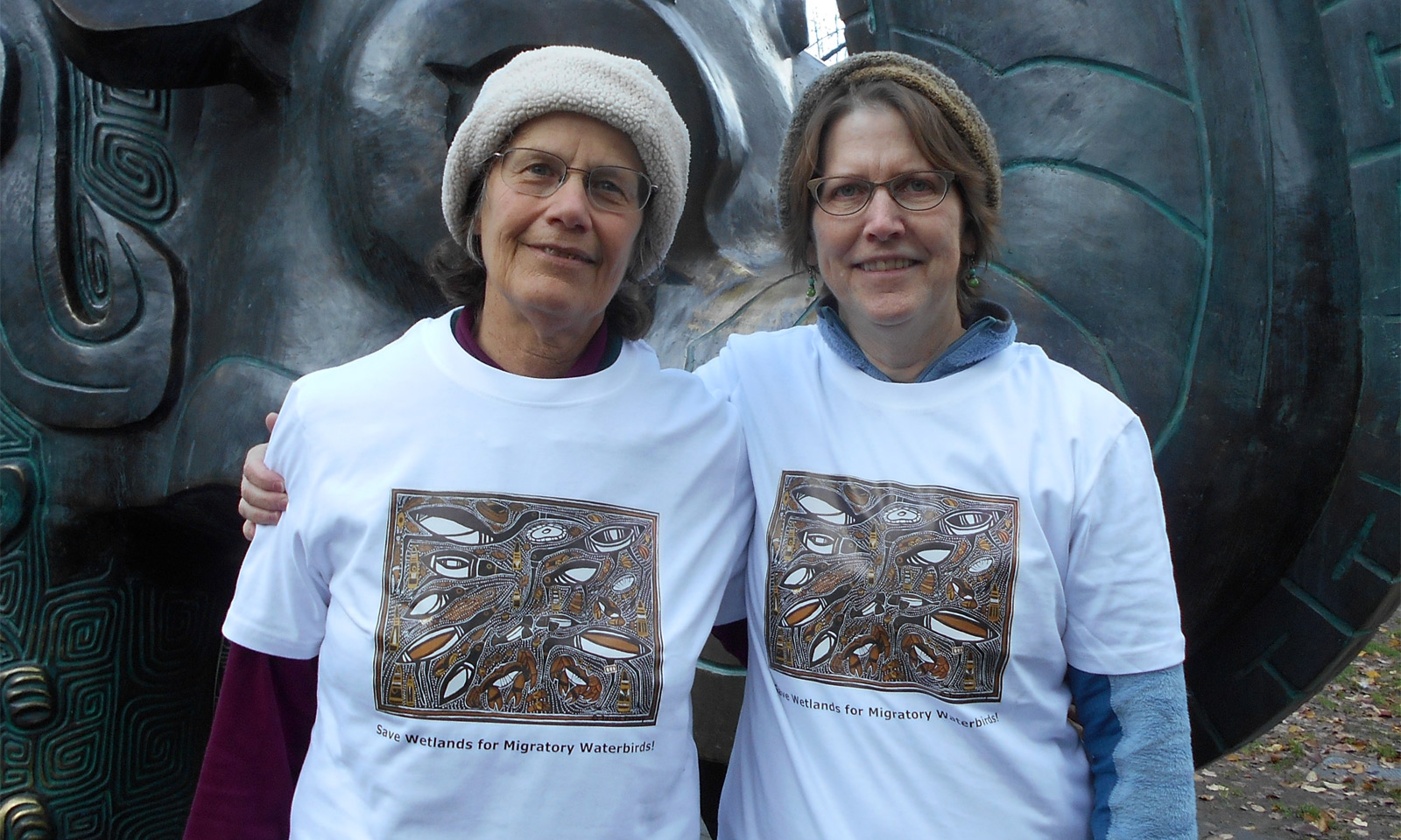 Artist Janet Essley, left, with longtime friend and biologist Lee Tibbitts, right.