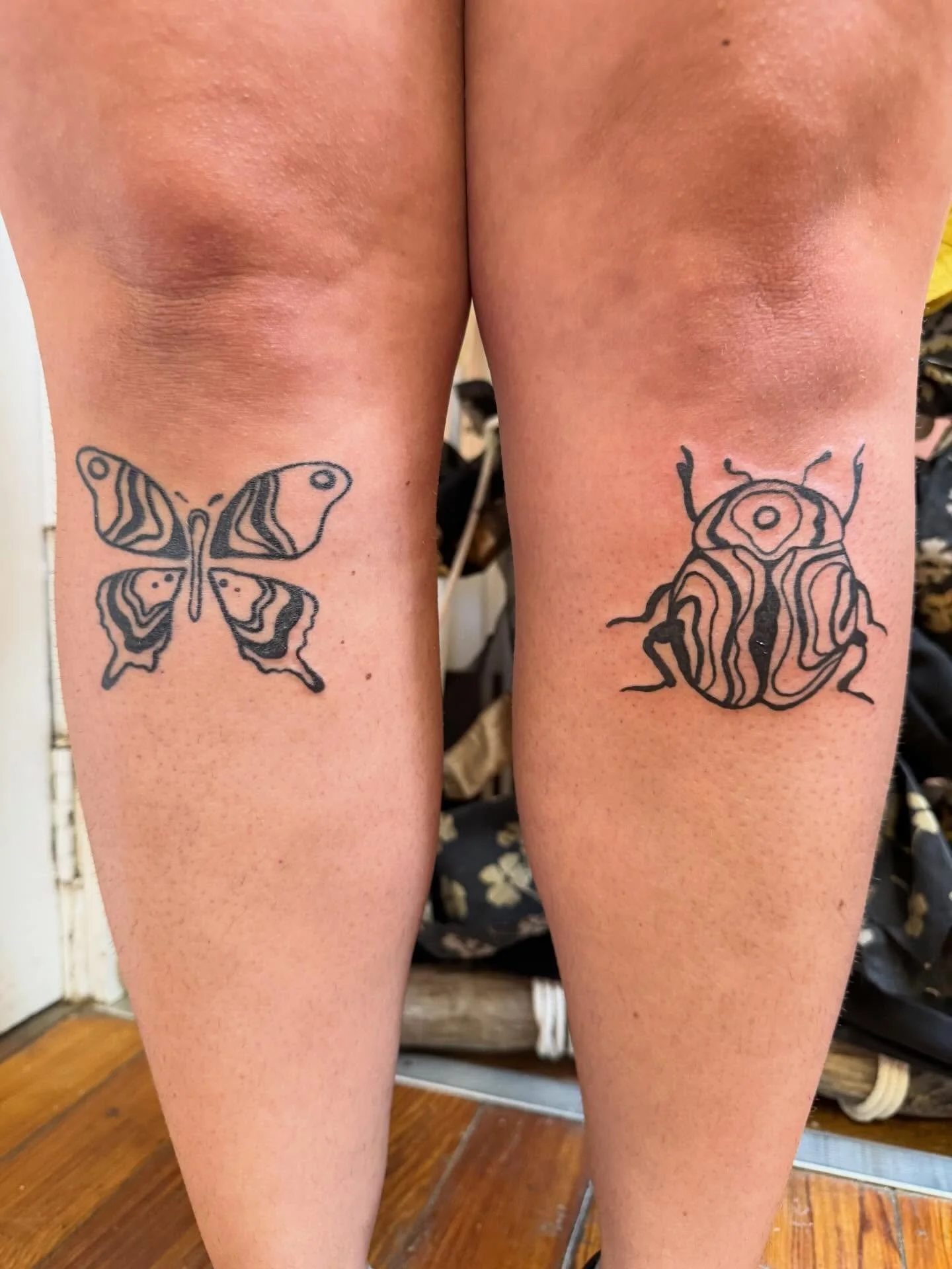 Semi-symmetrical bug tats for Caleigh🦋🪲the butterfly is a flash piece &amp; the complimenting beetle is a custom they commissioned. Love projects like this, more please &amp; ty! 

#bouldertattooartist #fortcollinstattooartist #denvertattooartist #