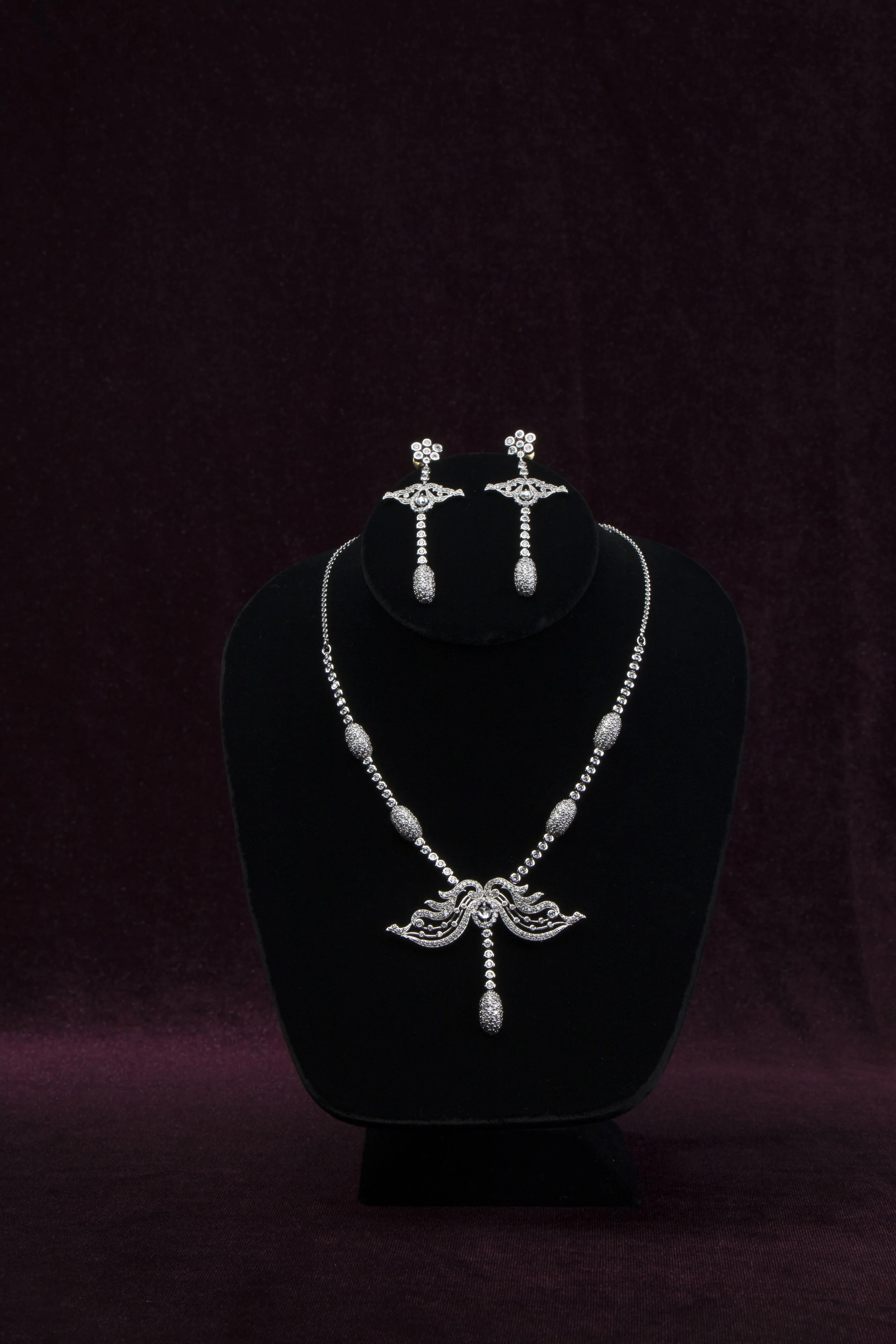 jewlery_1.jpg