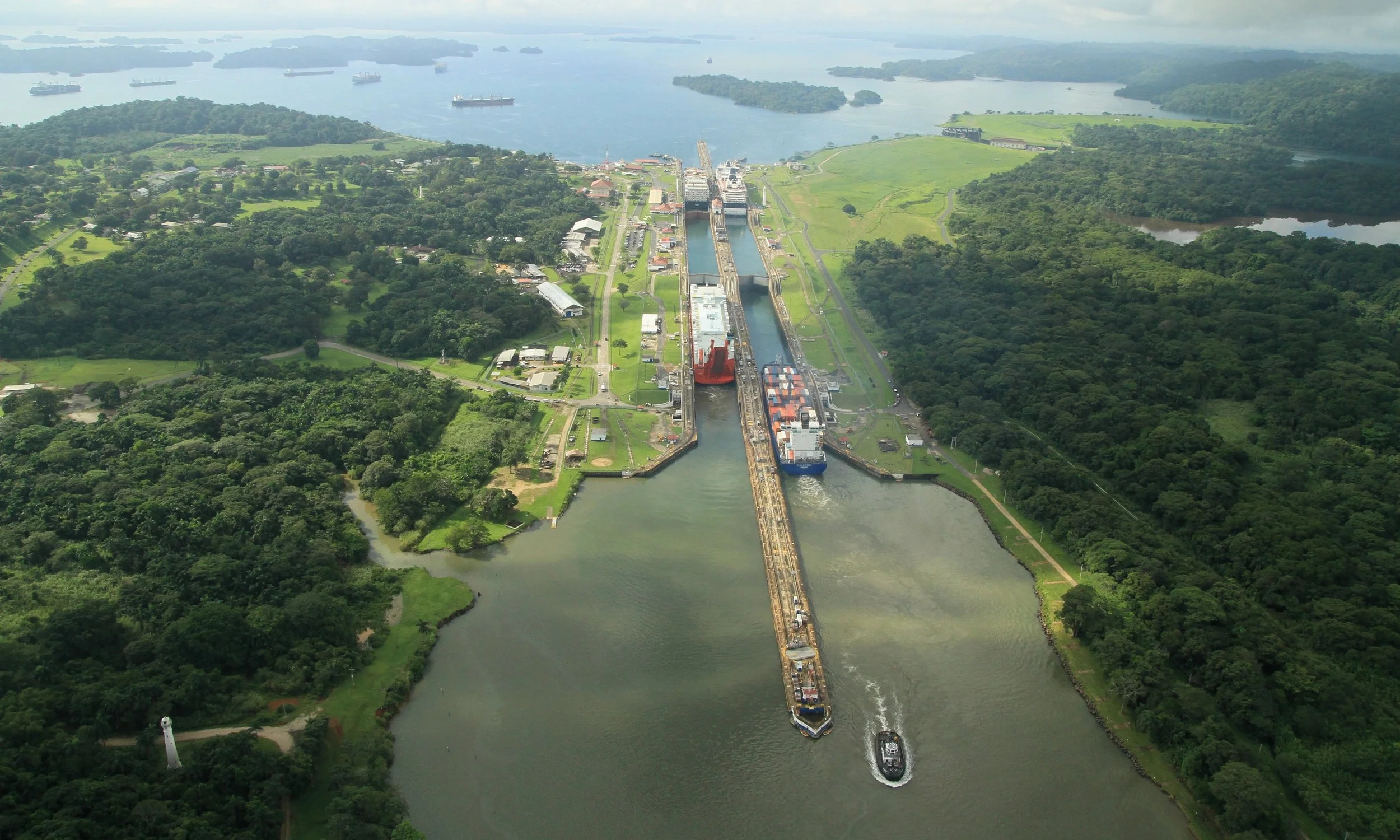 Gatún Locks - 1.JPG