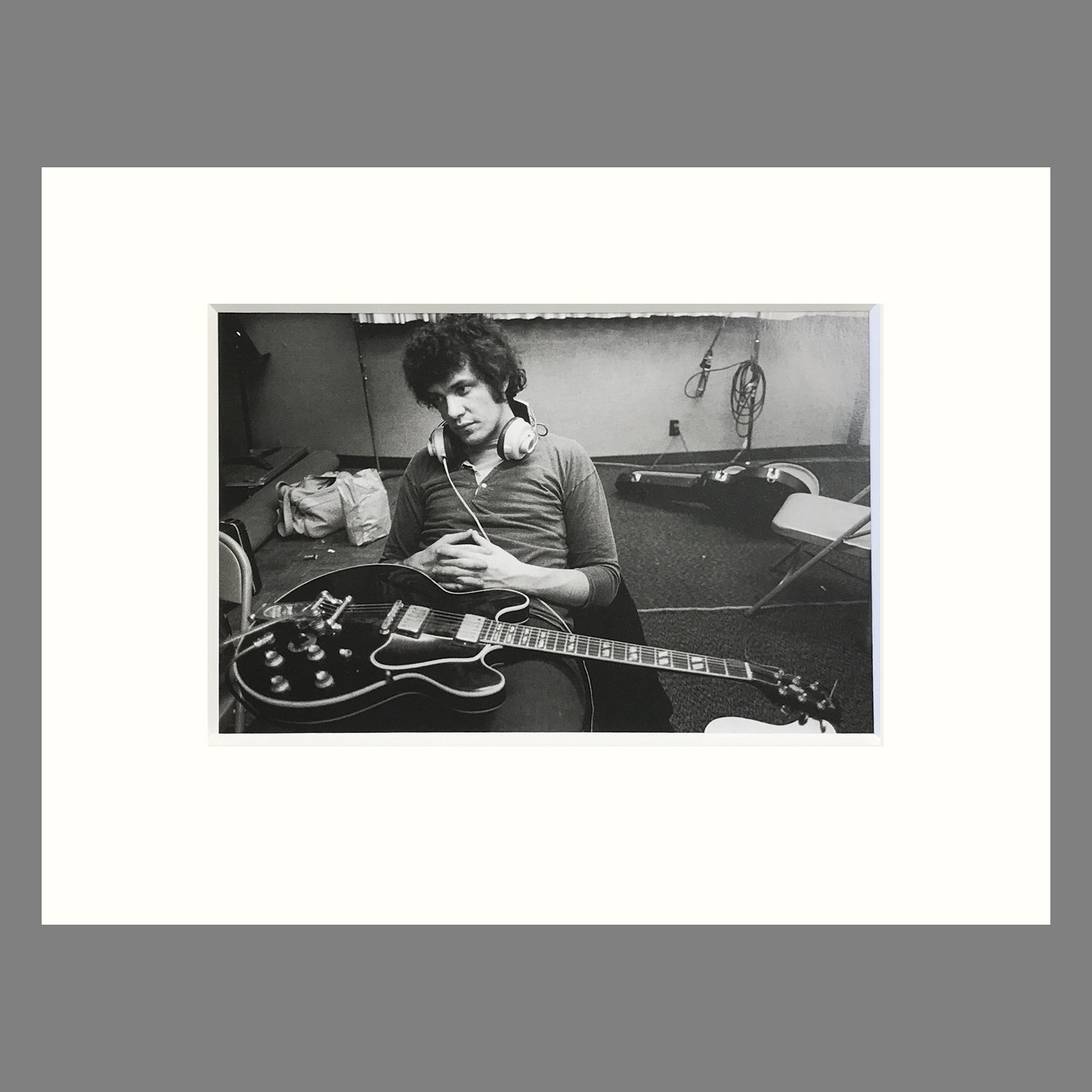 Michael Bloomfield, Columbia Studios 1973 - Jim Marshall Photograph - 9 x 12 Inch Matted Print