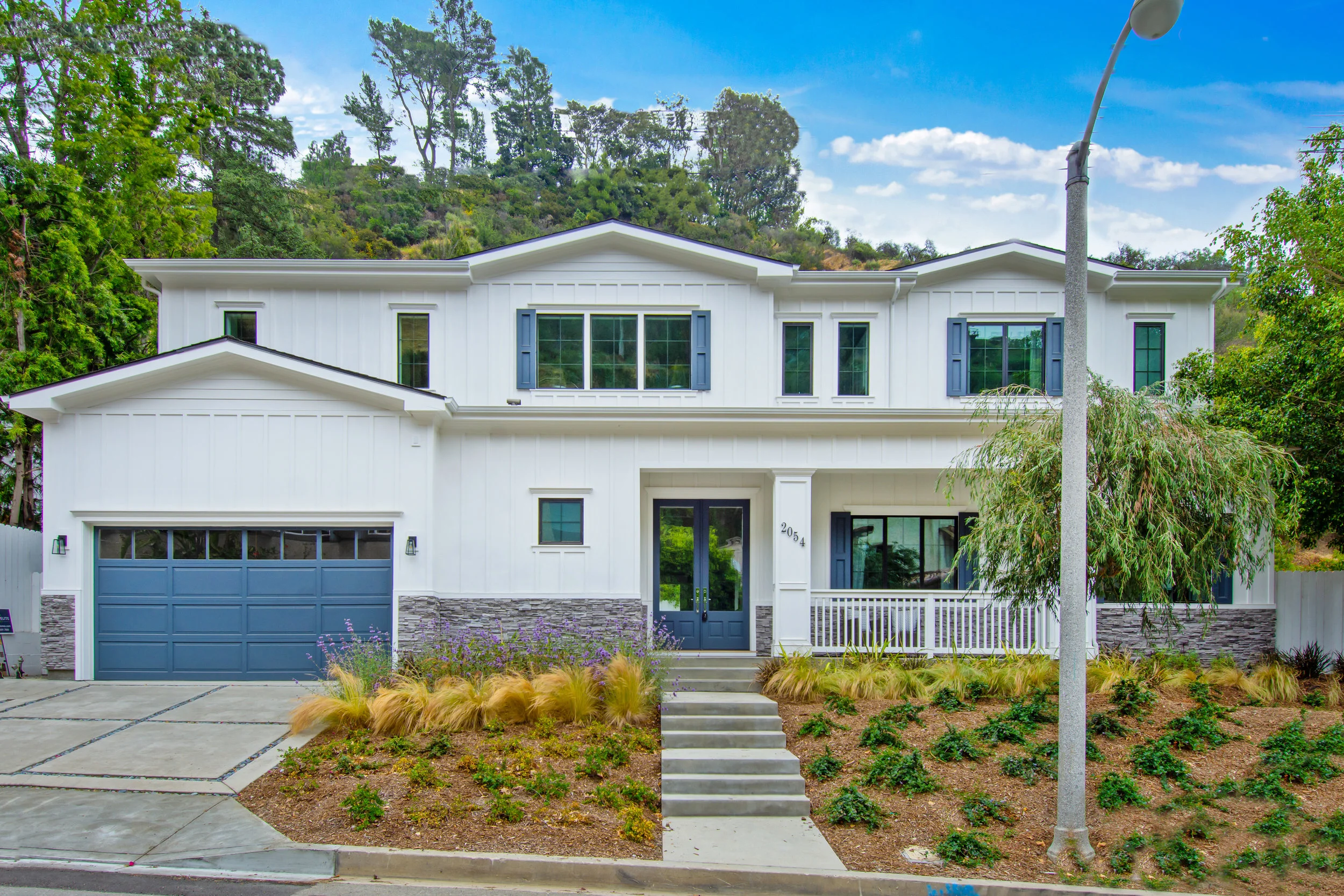 PHOTOGRAPHY PROVIDED BY THOMAS JAMES HOMES