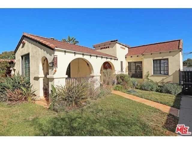 2229 Cloverfield, Santa Monica, CA 90405