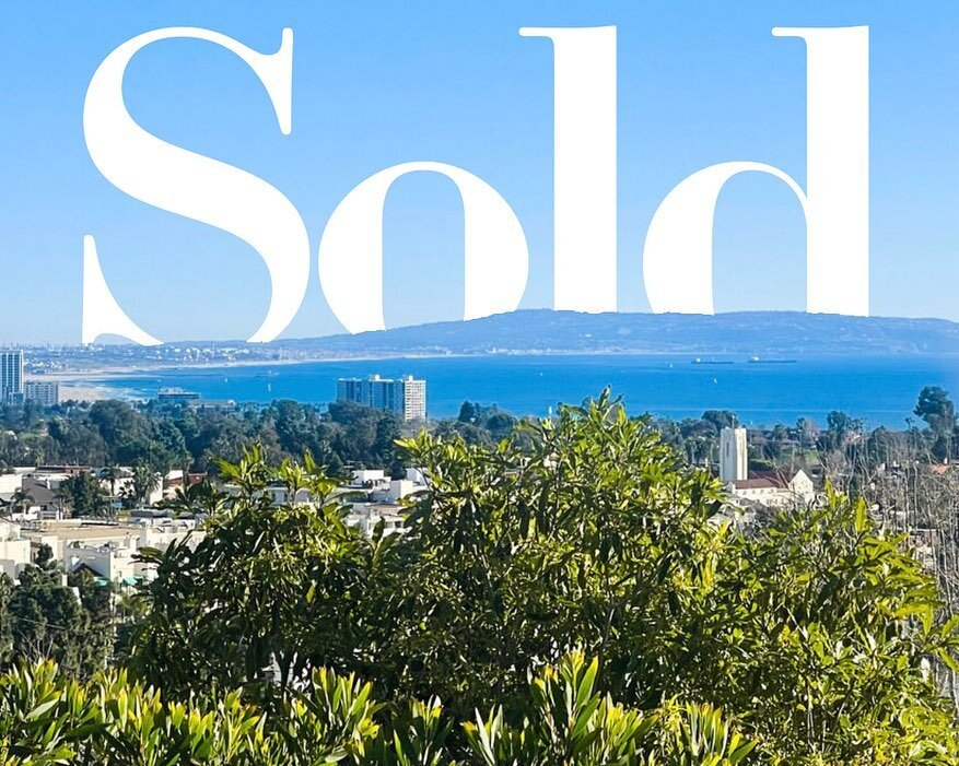 Sold Off-Market 🏝️

◽️Nearly an acre lot
◽️Represented the buyer 
◽️Original asking price $ 6,495,000
◽️Sold for $5,795,000

&middot;
&middot;
&middot;
&middot;
&middot;
&middot;
&middot;
&middot;
&middot;
&middot;
&middot;
#realestate #losangeles #