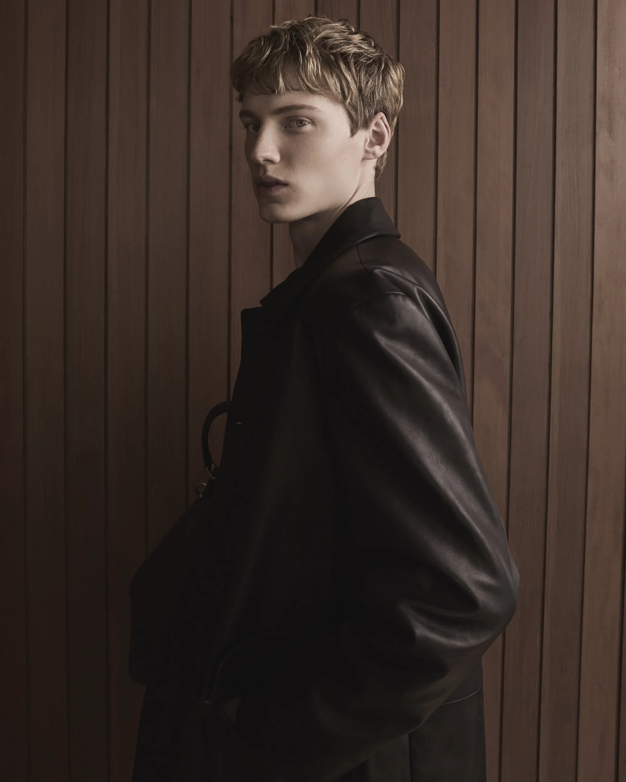 SHOT_01_0101_02_RGB_72_4X5 2.JPG