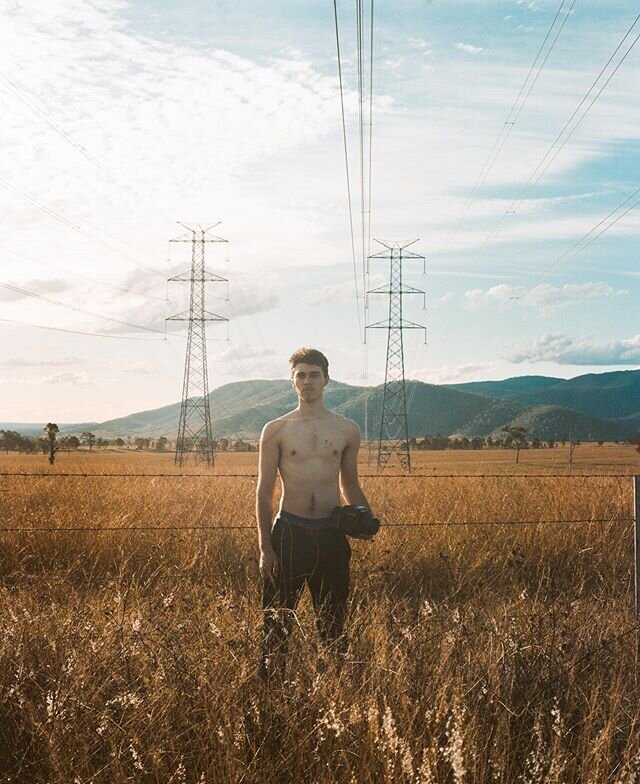 100th post and one of my recent favourites. Thanks to @maxfranny for being a handsome shirtless model 😍