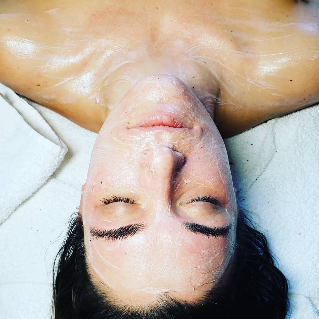 camaille facial 4.jpg