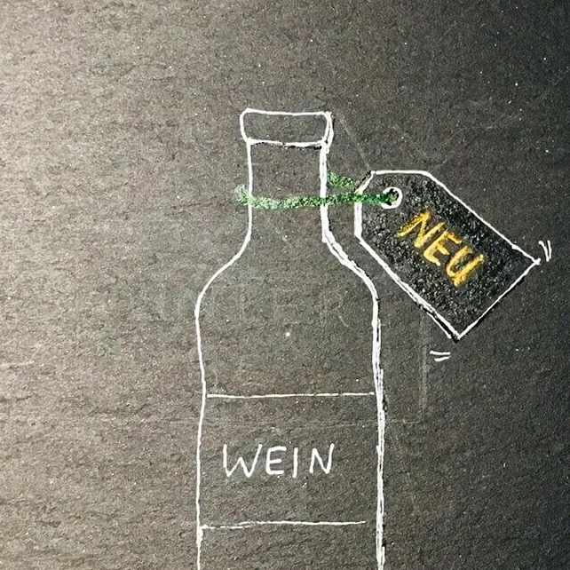 Das Südafrika Weingeschäft von Frank ist klein aber fein. Und somit ist das Sortiment überschaubar und es enthält ausschliesslich Weine, die Frank auch selber gerne trinkt. Er aktualisiert die Auswahl an Wein regelmässig und unter der Rubrik Neu im Sortiment finden Sie die Neuentdeckungen aus Südafrika.