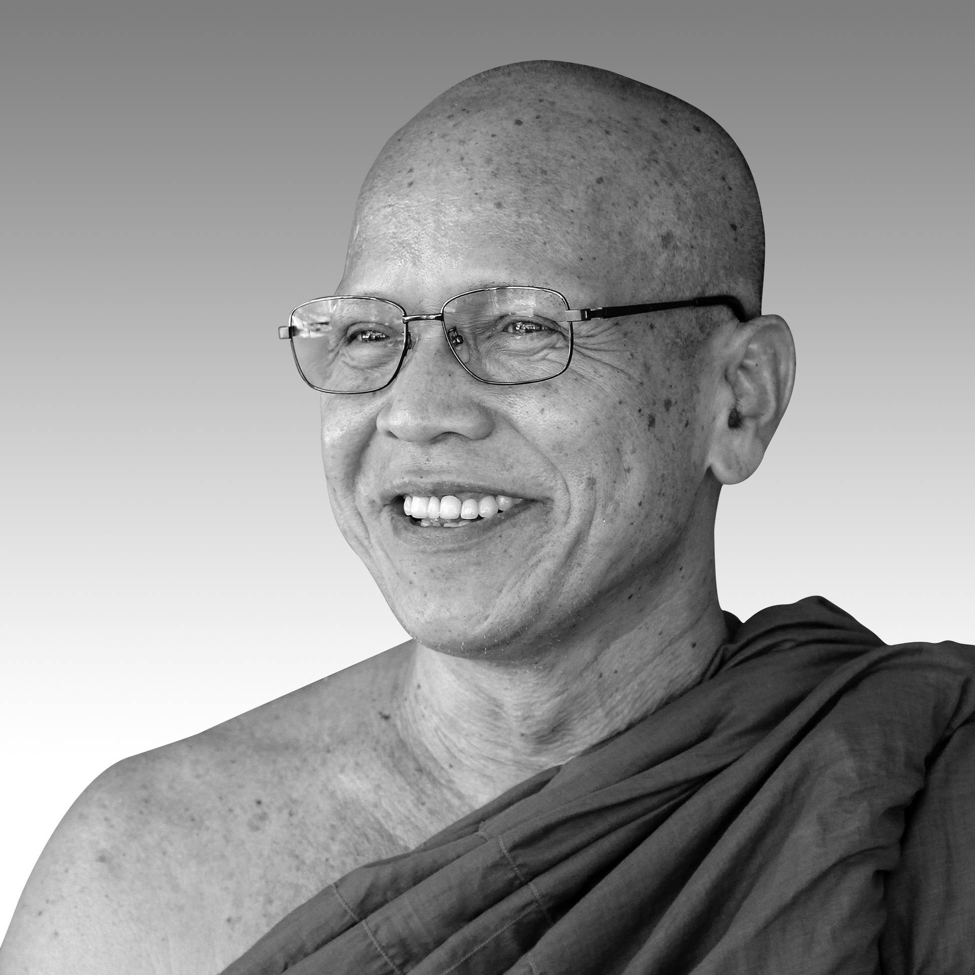 Ajahn Jundee_bw_01.jpg