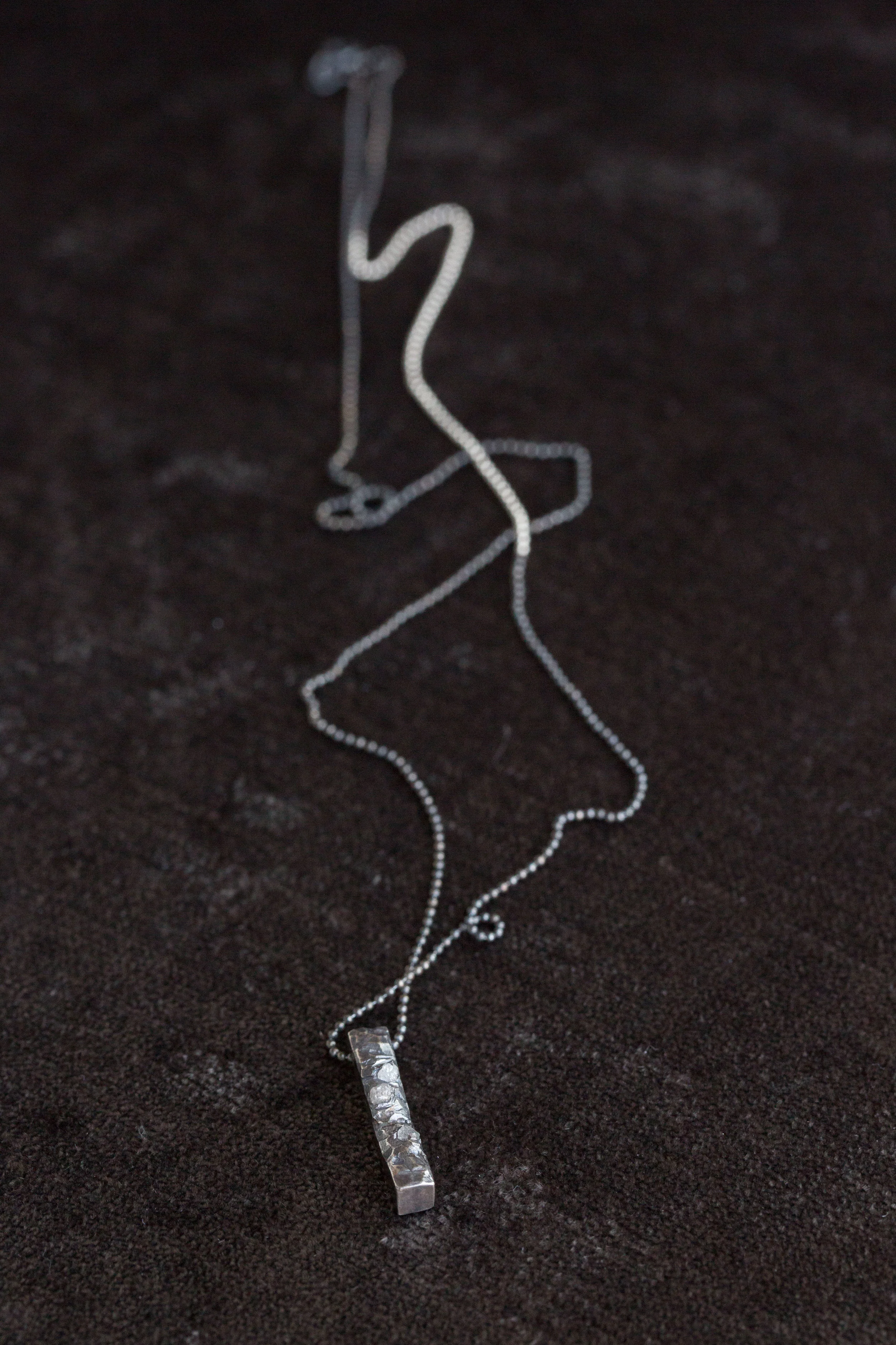 Silver rough diamonds pendant