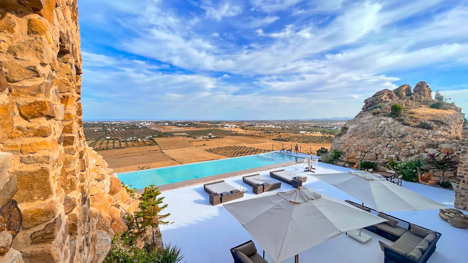 Heart-Out Retreat Tunisia 2025 — Dina Ghandour