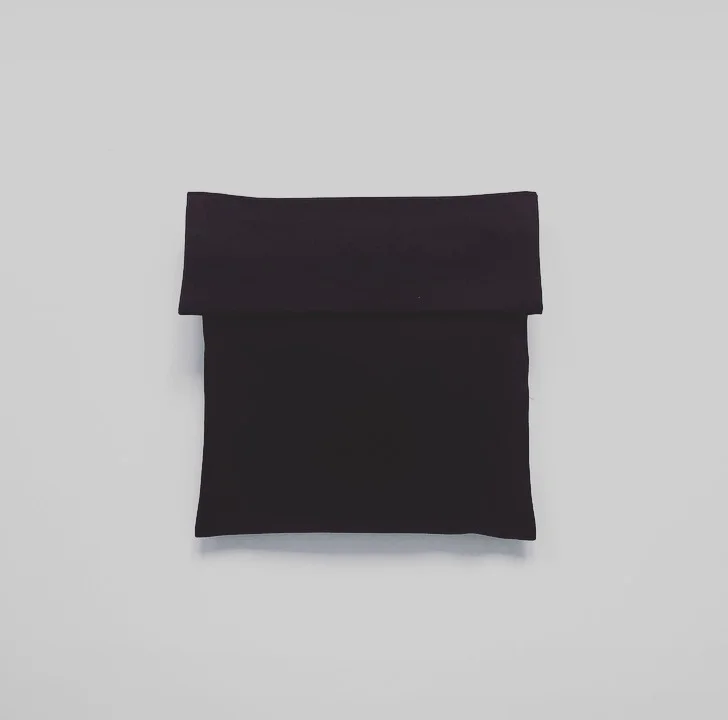 Silk Cherry Pit Pack Black