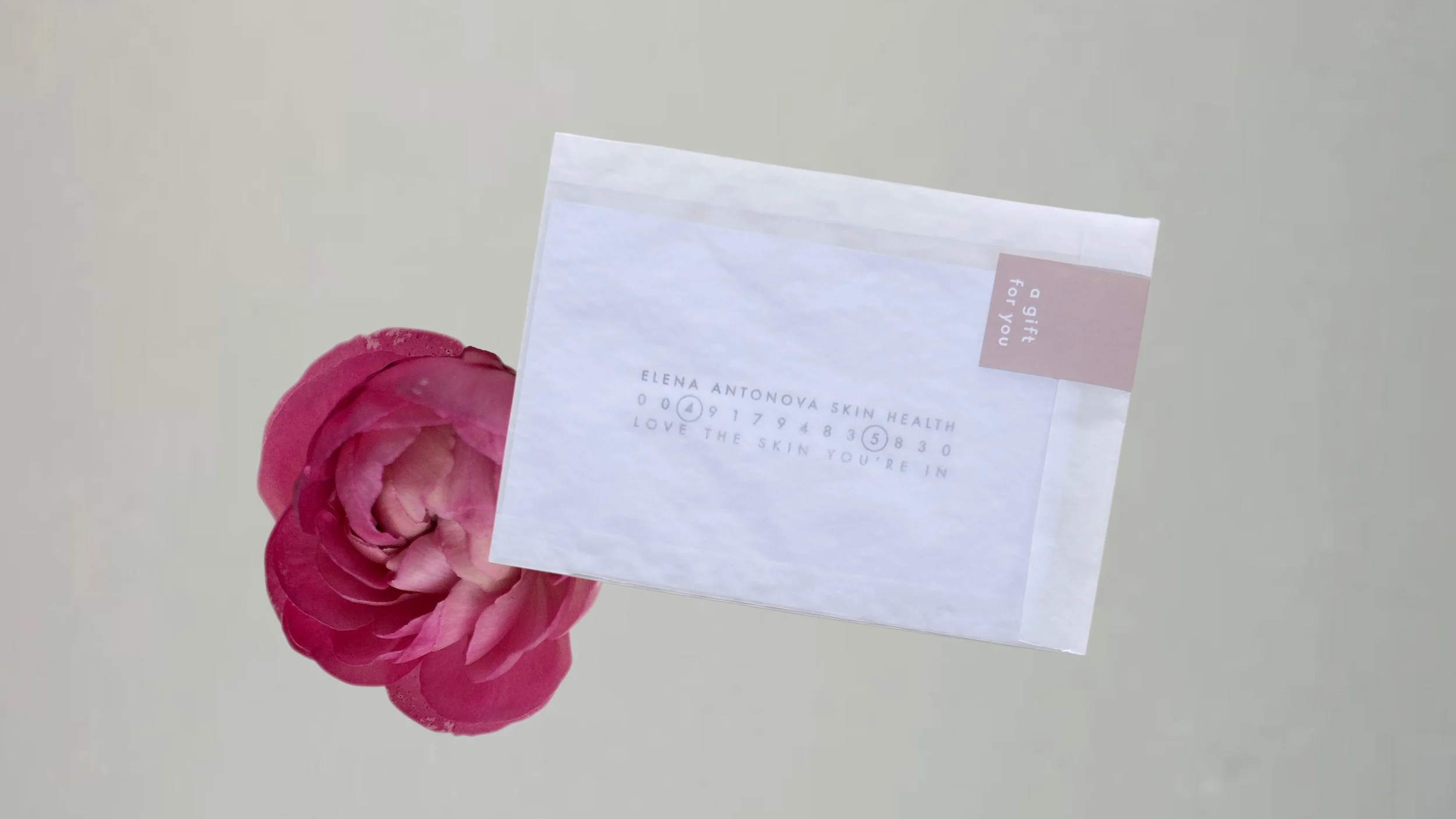 entspannende gesichtsbehandlung für frische und strahlende haut als geschenkidee