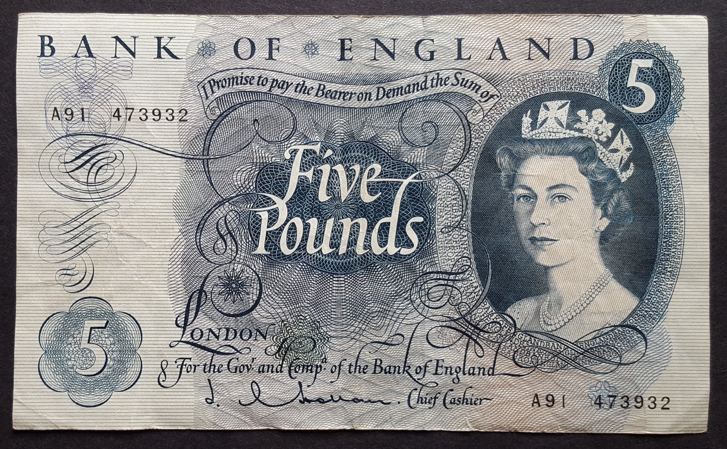 Bank of England £5 Note 1962 to 1966.