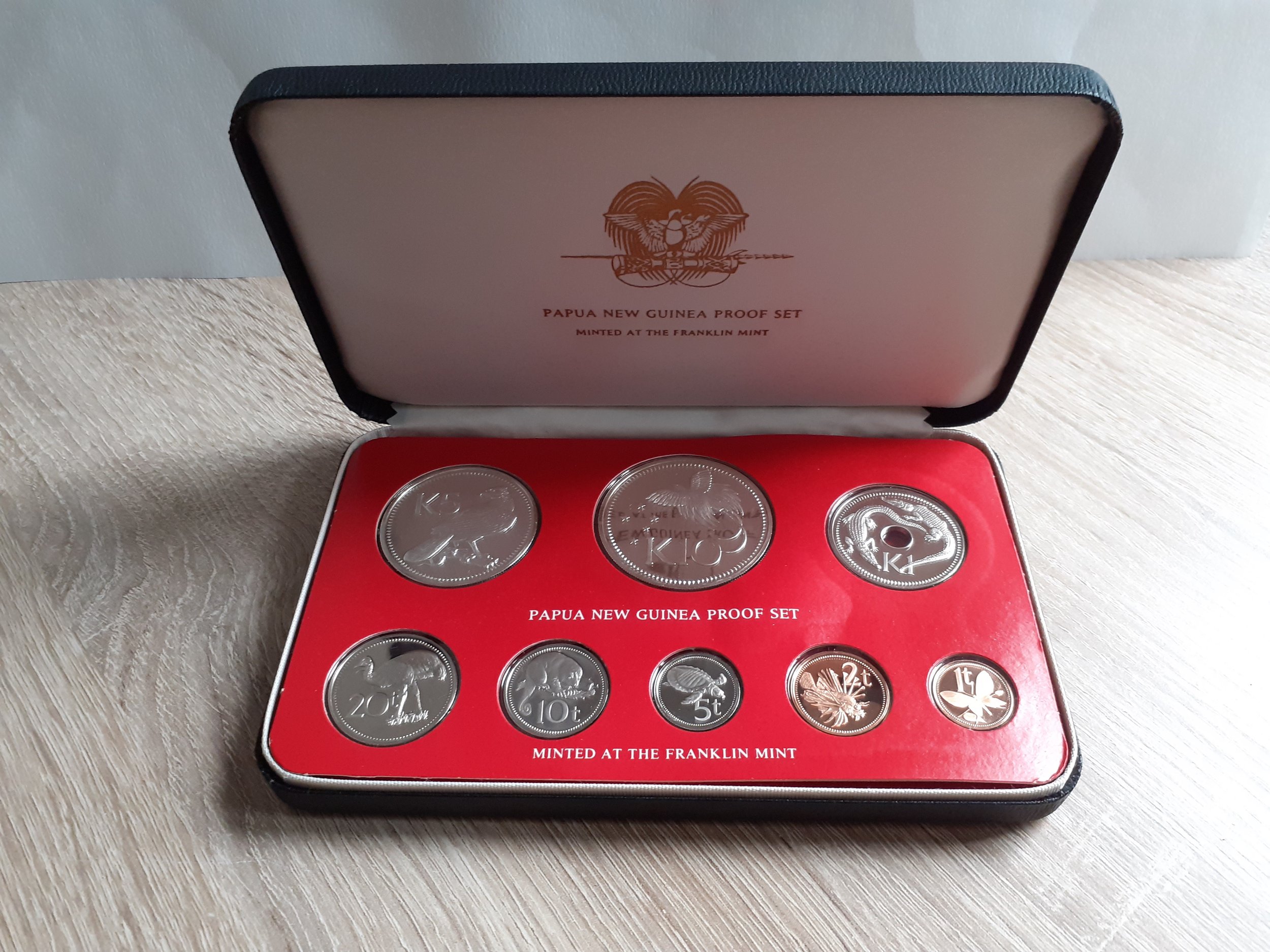 Papua New Guinea Proof Coin Set.