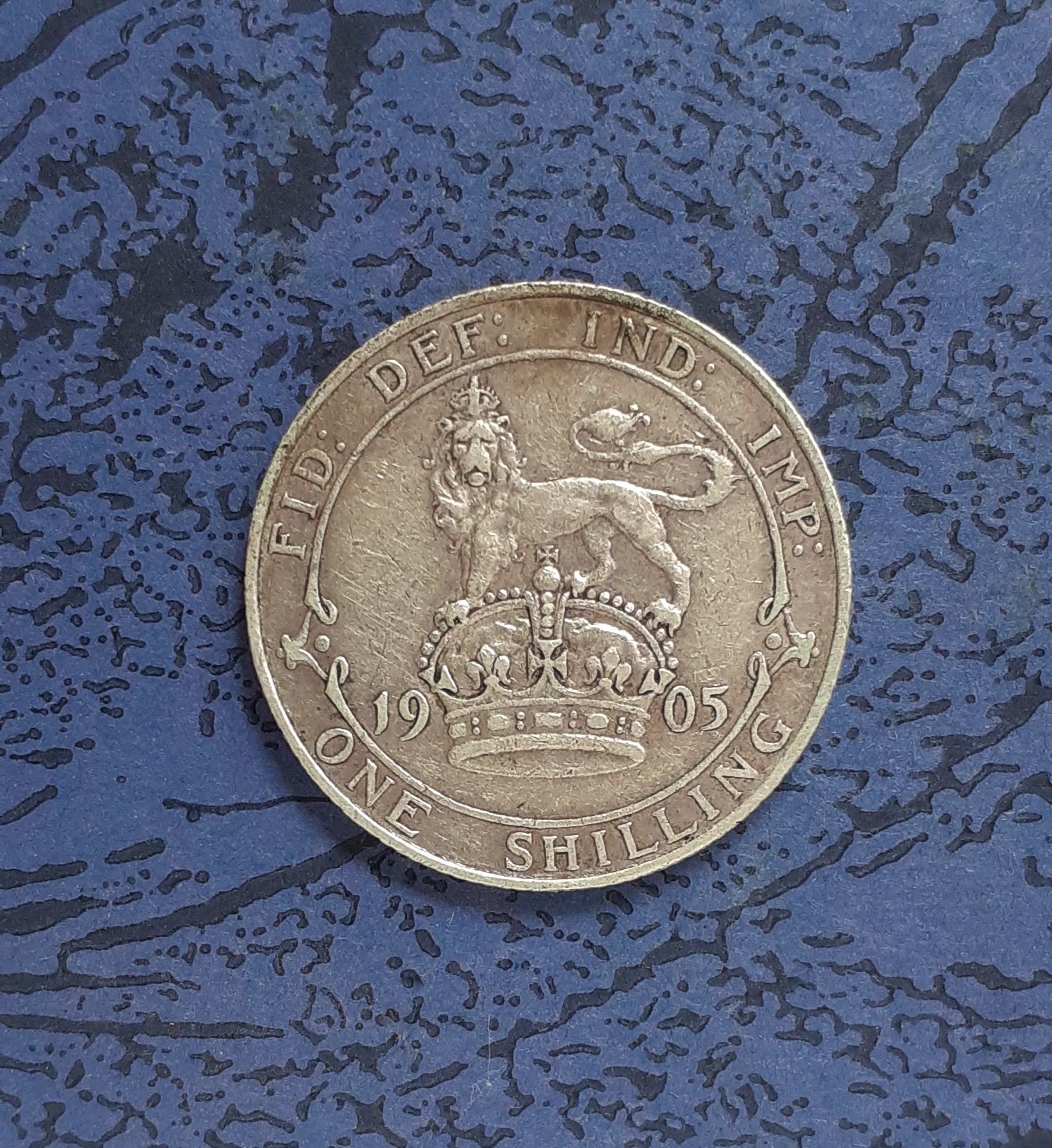 A 1905 Edward VII Silver Shilling in Fine to Very Fine Condition. 