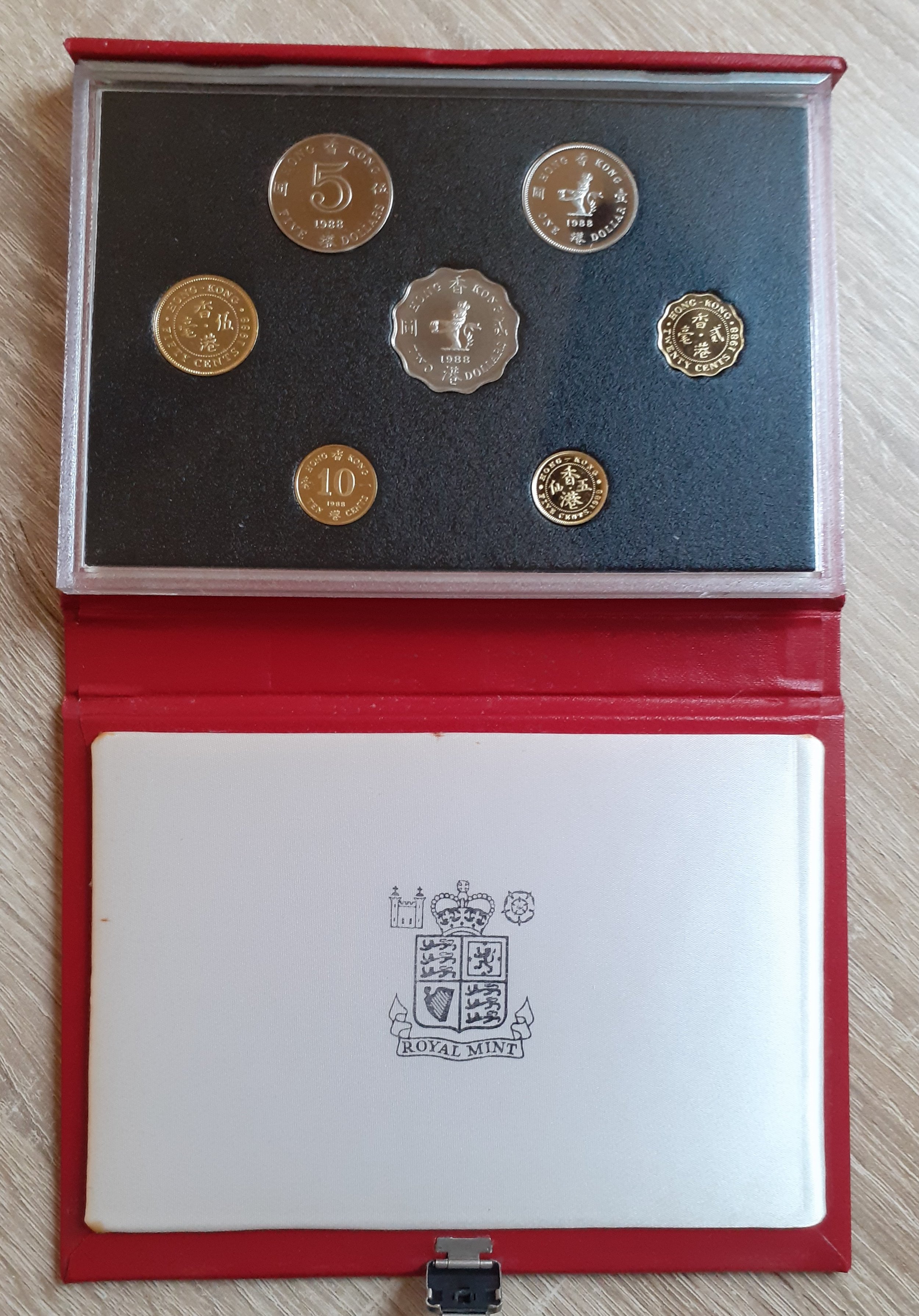 1988 Royal Mint Hong Kong Proof Coin Year Set.