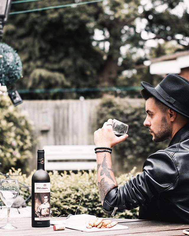 [AD]
I had a great time this weekend relaxing and enjoying my time with family. Had a drink here and there. The red wine from @19crimes is one of my favourites to enjoy while having some appetisers. Live with conviction - there's a story in every bot