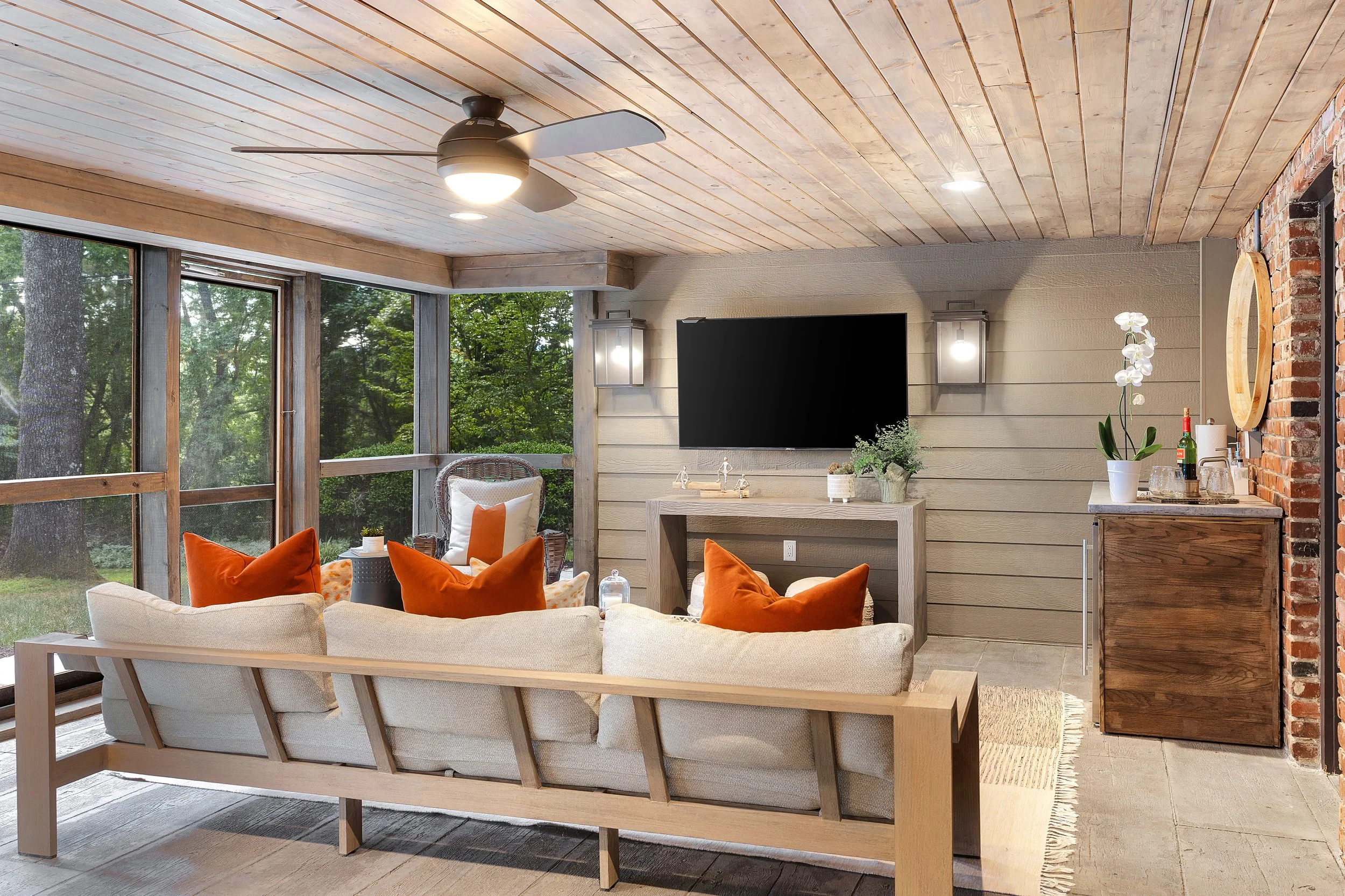 20 - HHD - 1151 Carter Dr - Interiors.jpg