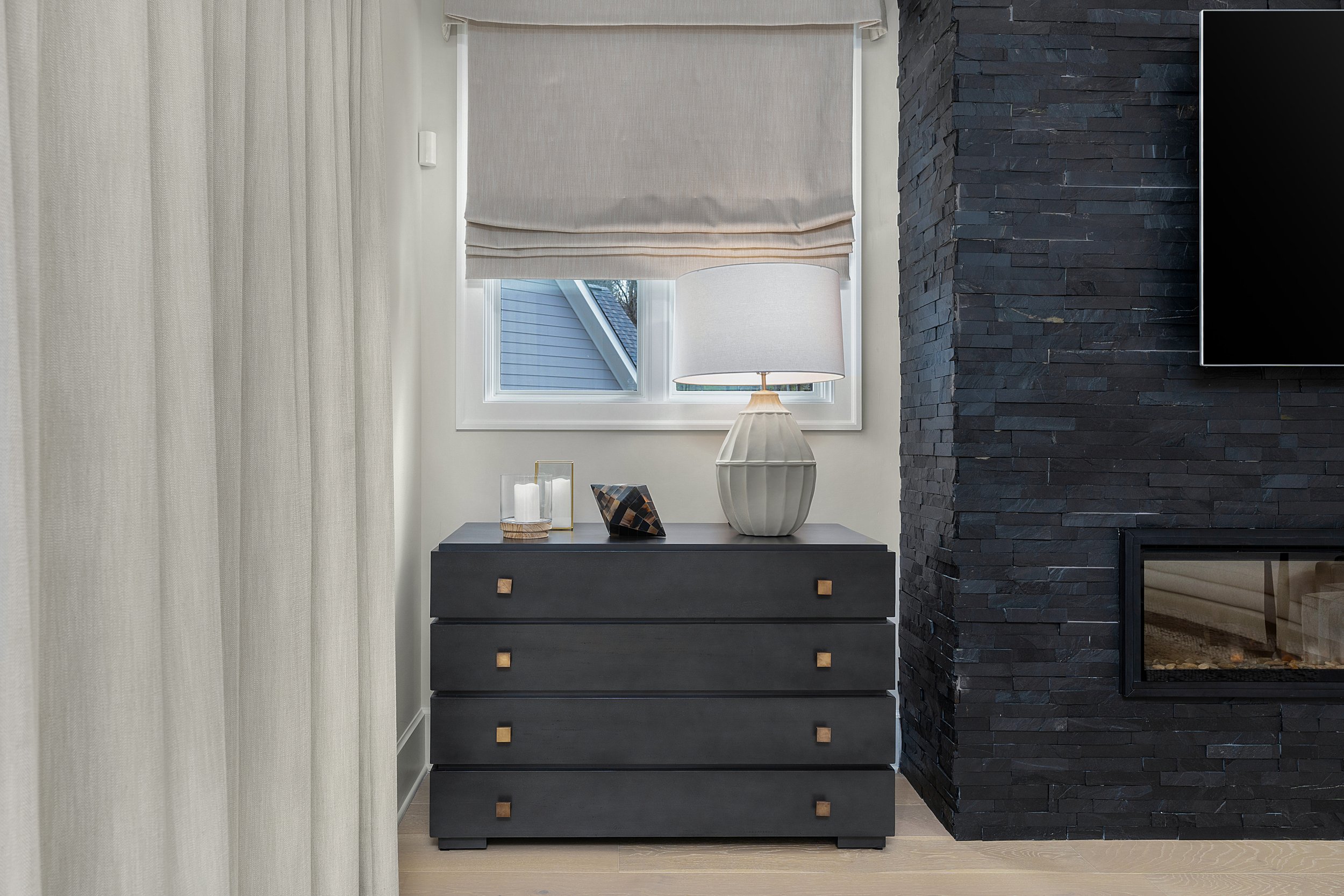 Copy of 10 - HHD_Sun Valley_Living Room.jpg