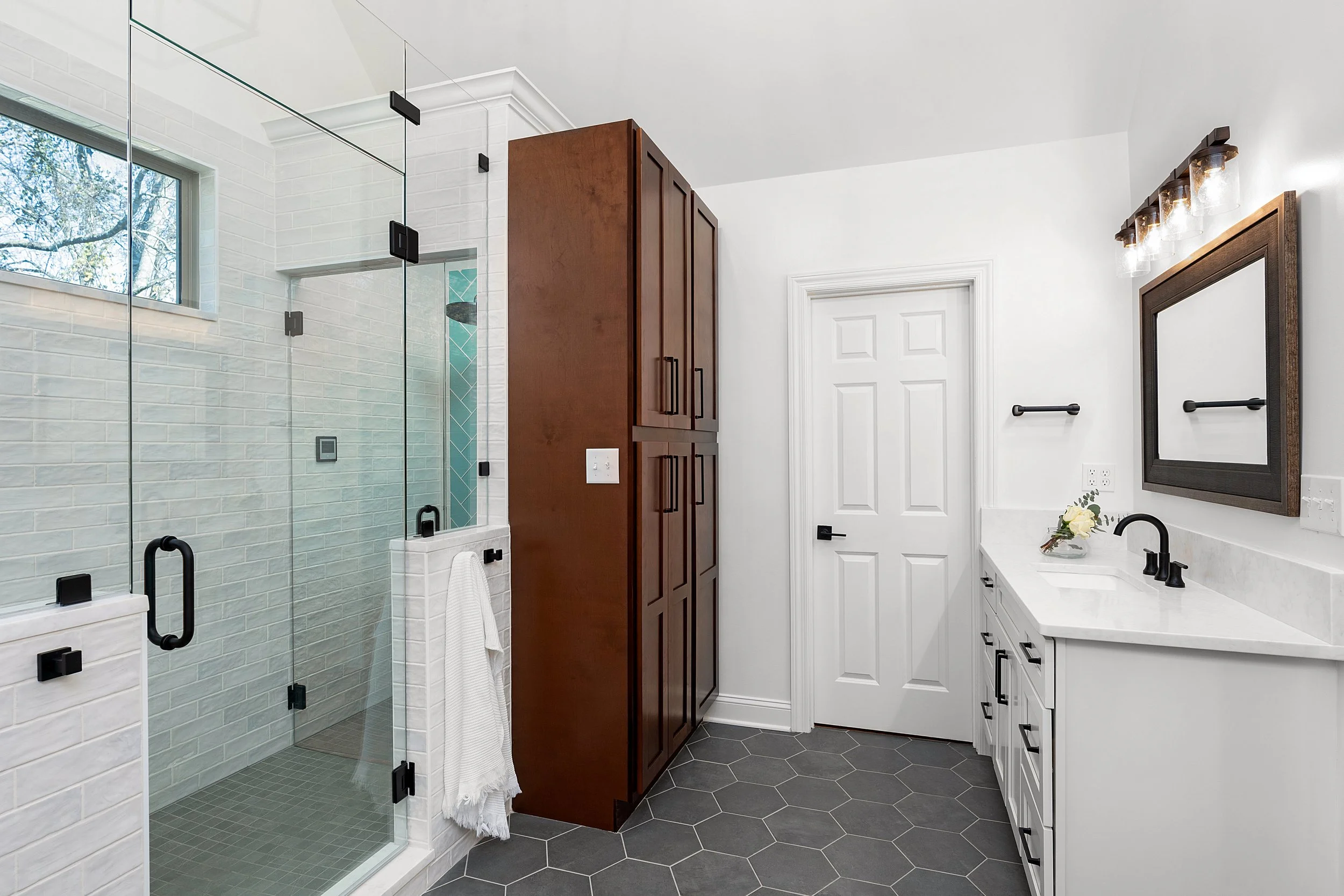 01 - 265 Horse Creek Drive.jpg