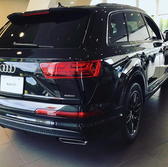 品格をさらに高めた 特別な黒のAudi Q7
.
#Audi #Q7 #black #styling #オルカブラックメタリック #限定 #suv #輸入車 #アウディ #水戸 #茨城
