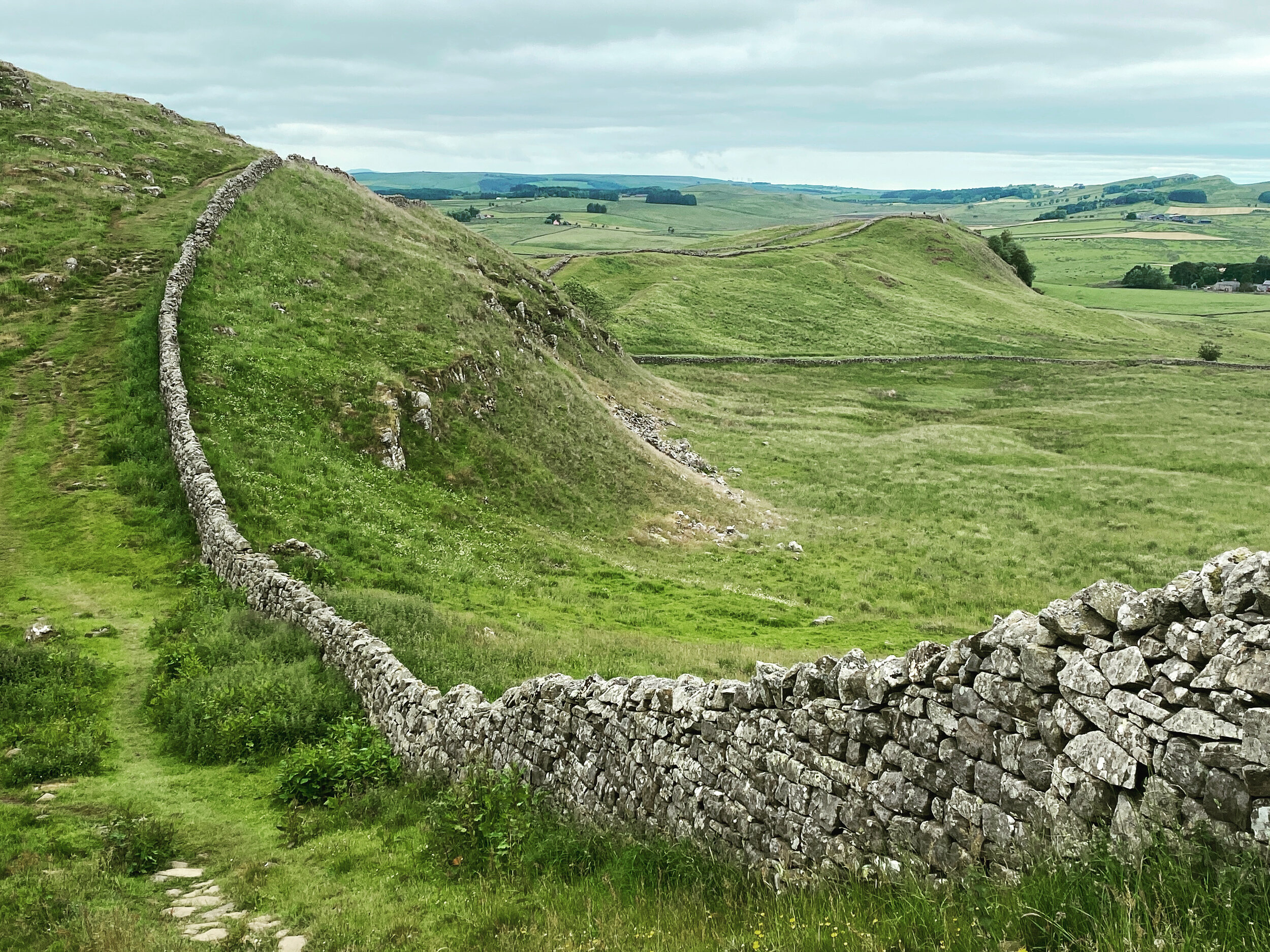 Hadrians wall path walk northumberland 1.jpg