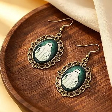 Gnosigé Adornments
