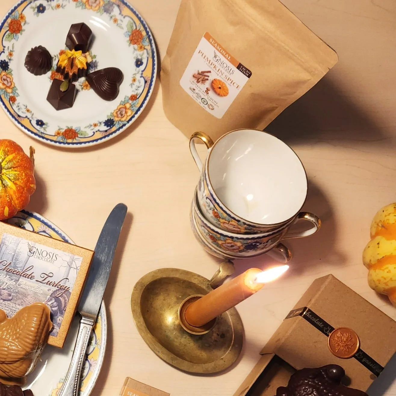 2023 Harvest Thanksgiving Table.jpg