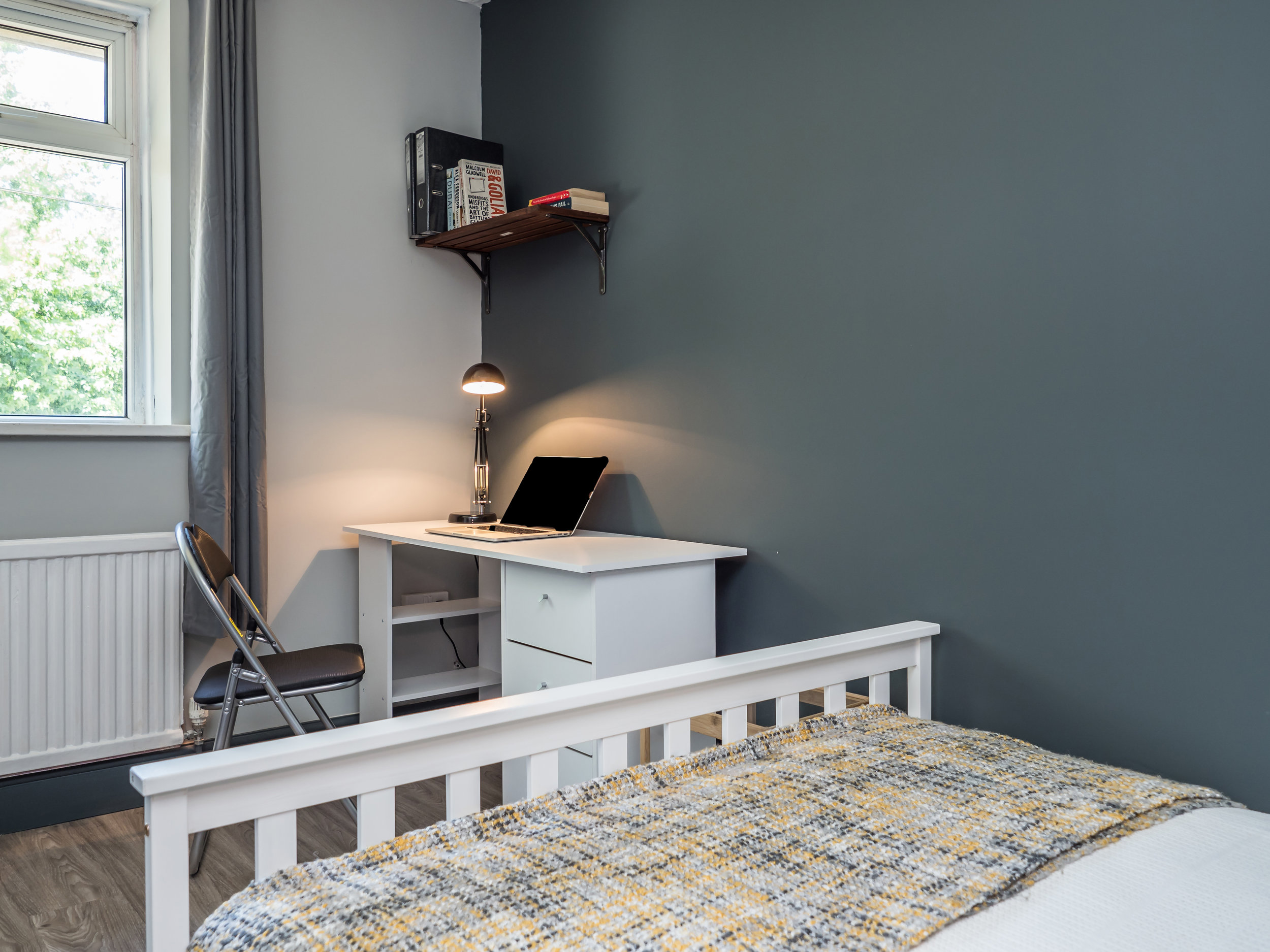 Br85 - Bed 2 Wide from Door 5.jpg